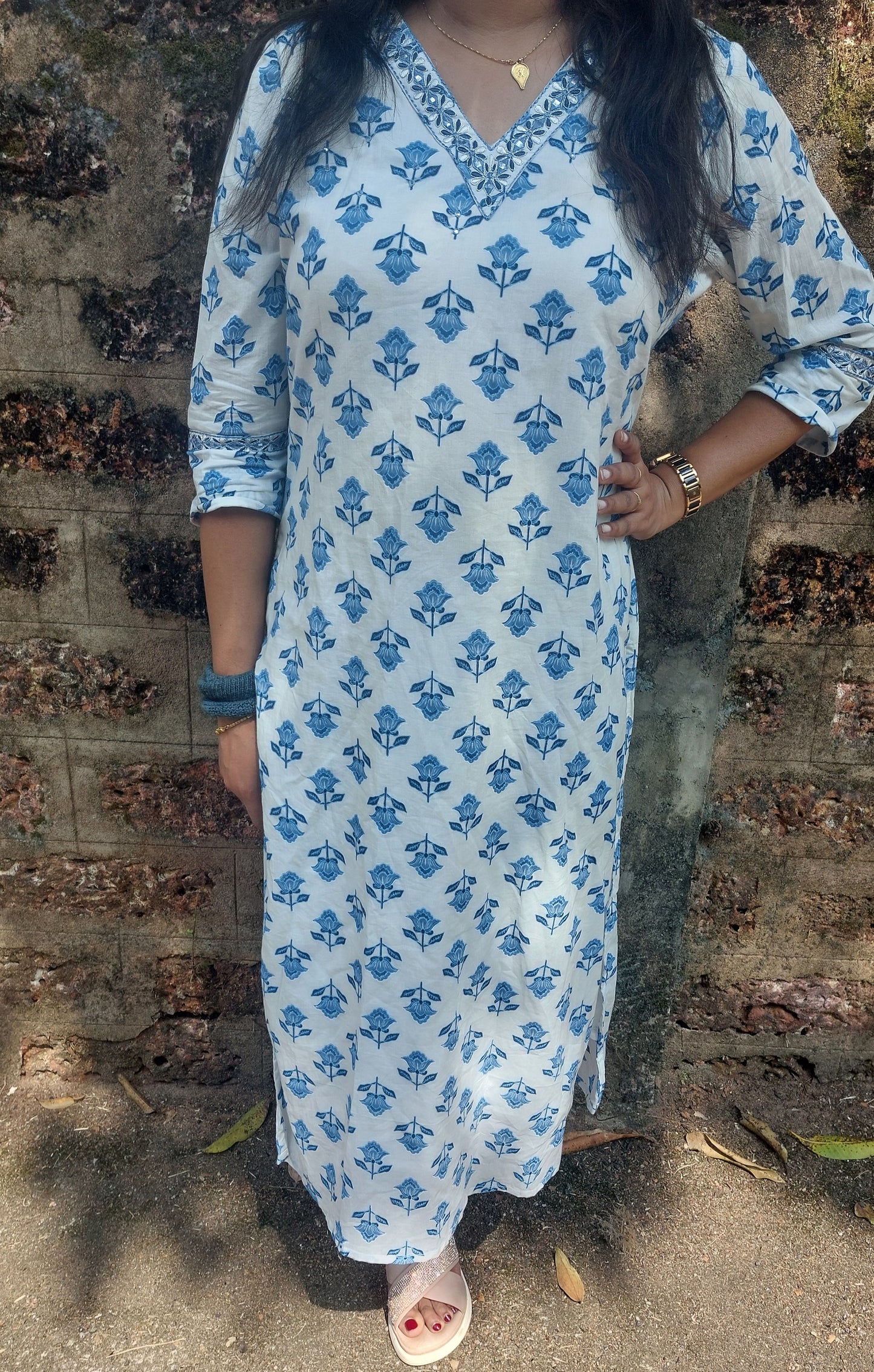 OS52. Beautiful Cotton V neck Slitted top with Lining!!!
