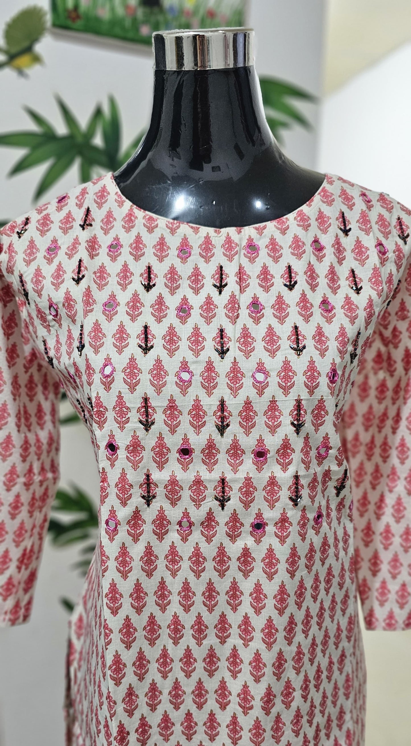 OS63. Cotton Slitted Top with Lining
