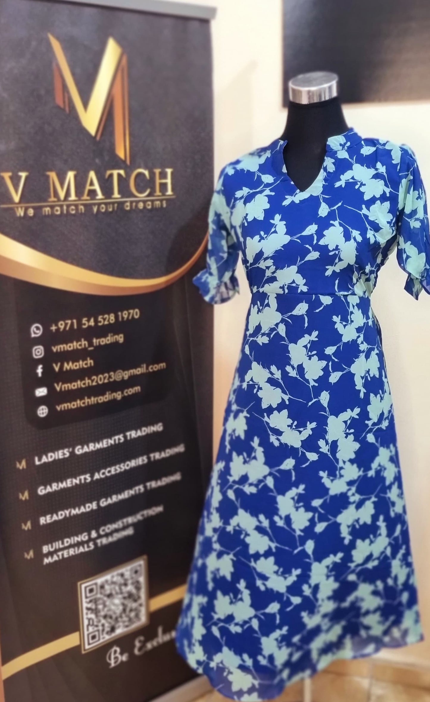 10JN24Beautiful Georgette Collar Neck Frock!!!