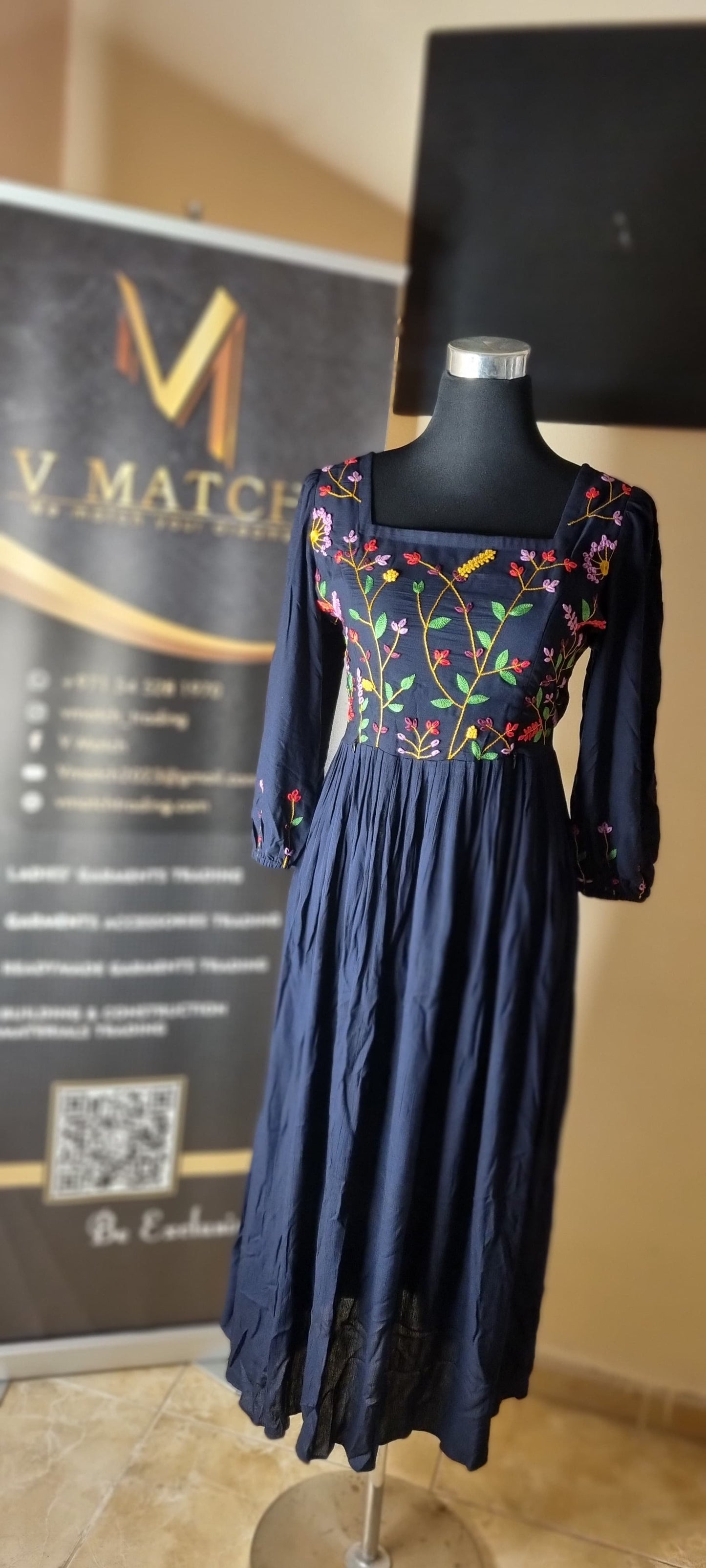 22SP24.Beautiful Premium Cotton Slitted Top