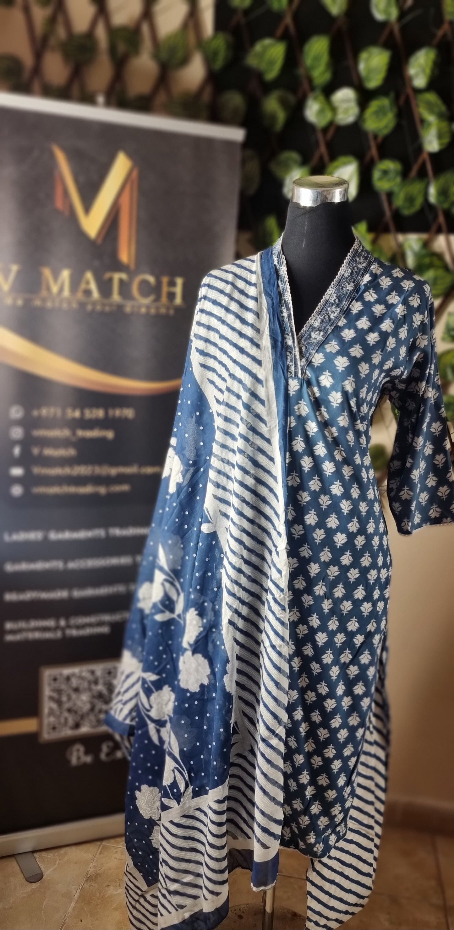 26SP24.Beautiful Cotton 3 Piece Slitted Top!!!