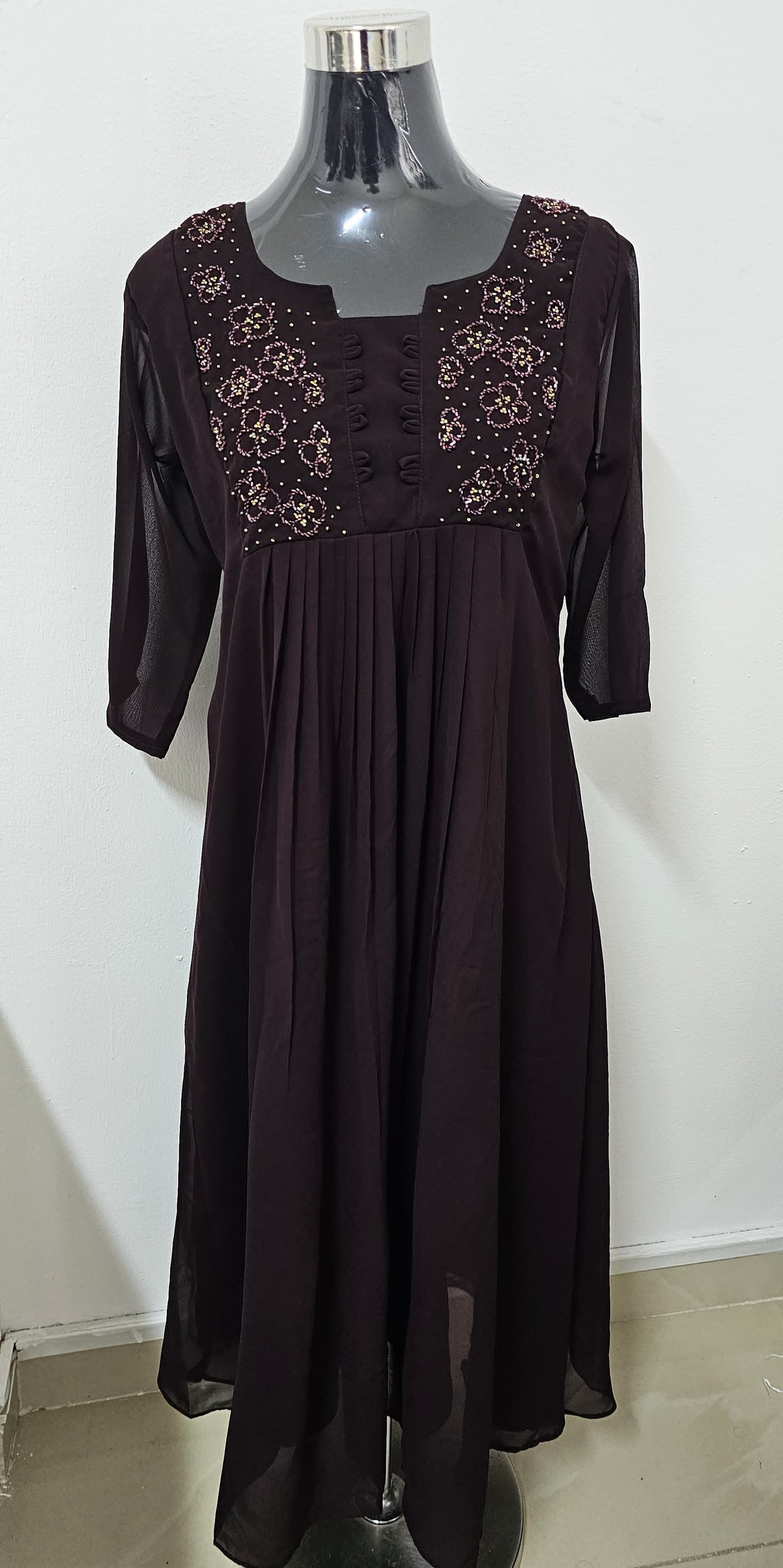 09NOV24.Beautiful Georgette Flared Top with heavy beads work on Yoke!!!