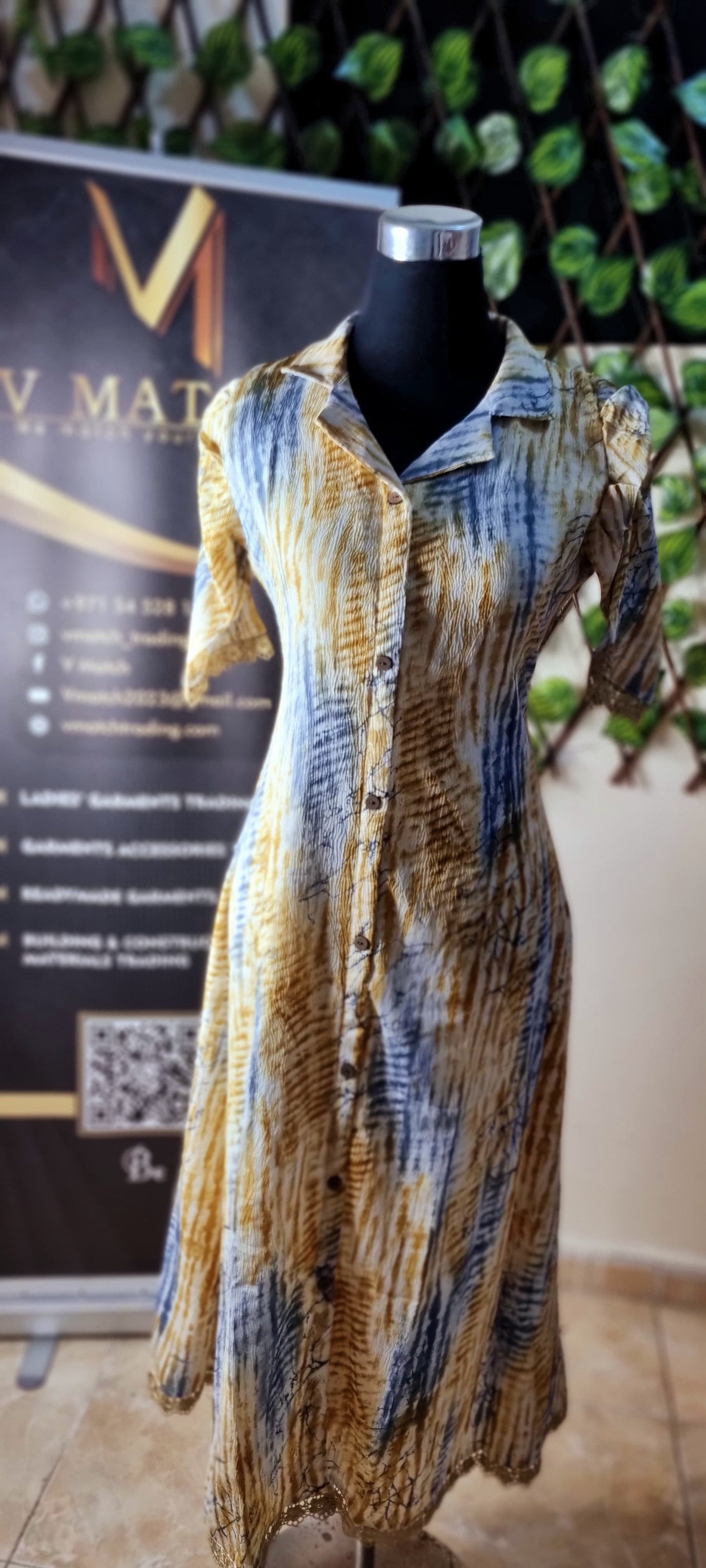 06FEB25. Premium Exported Crushed Fabric Collar Frock.