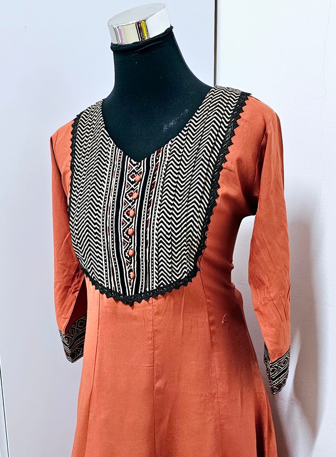 9APR25.Premium Rayon with Ajrakh Patch on the yoke and Lace Panel Cut!!!