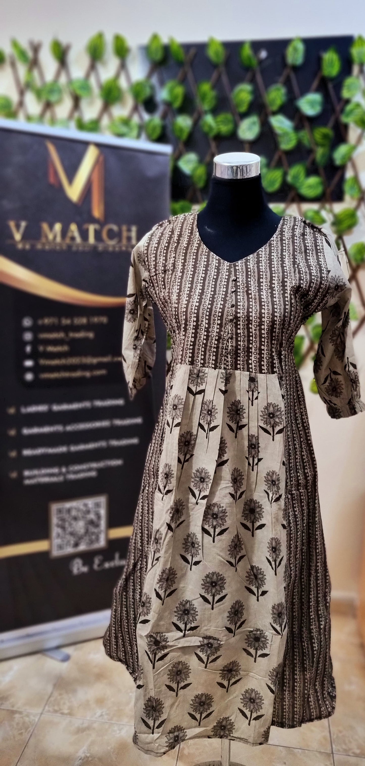 19APR25. Cotton Printed Aline Top