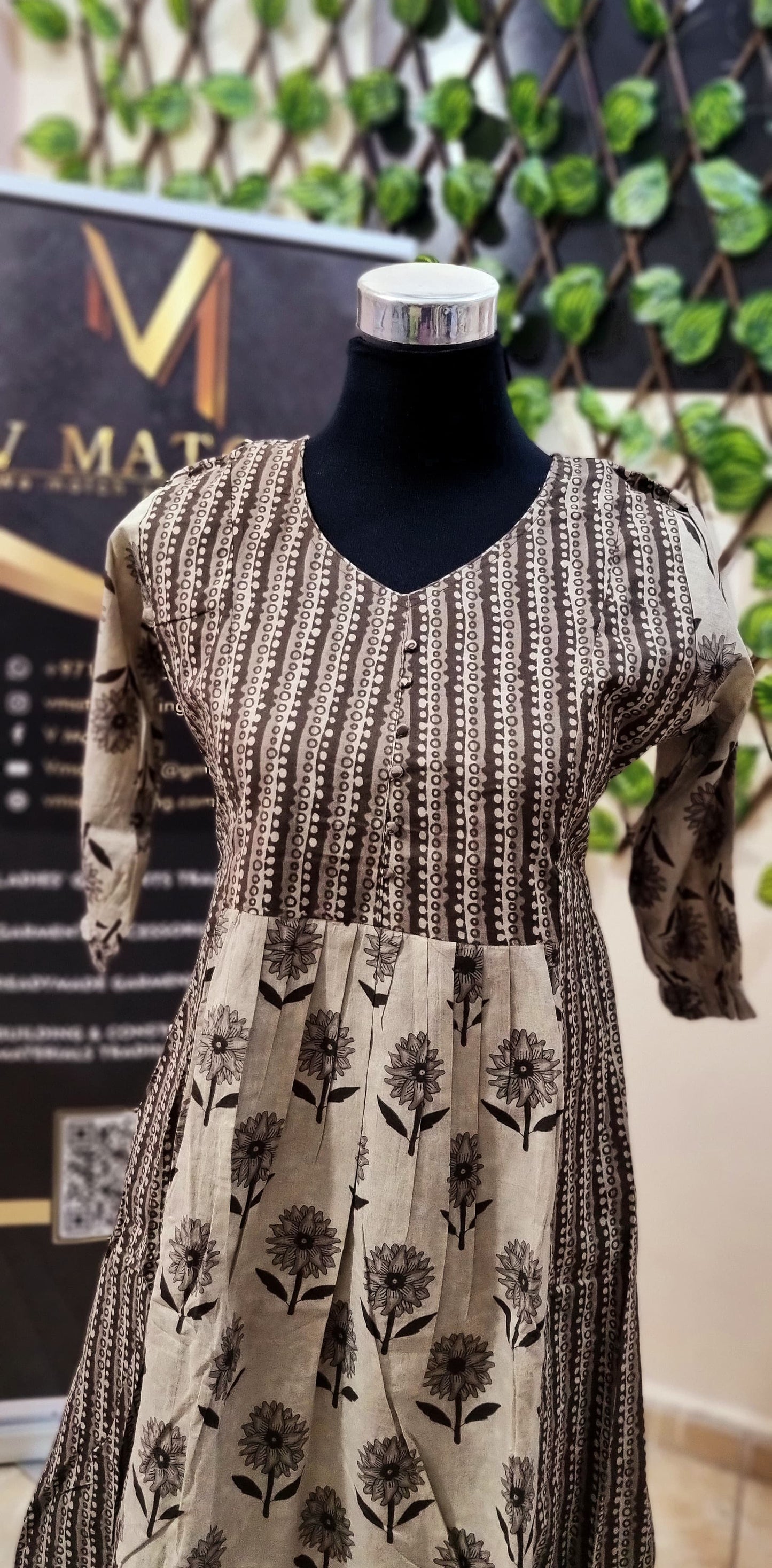 19APR25. Cotton Printed Aline Top