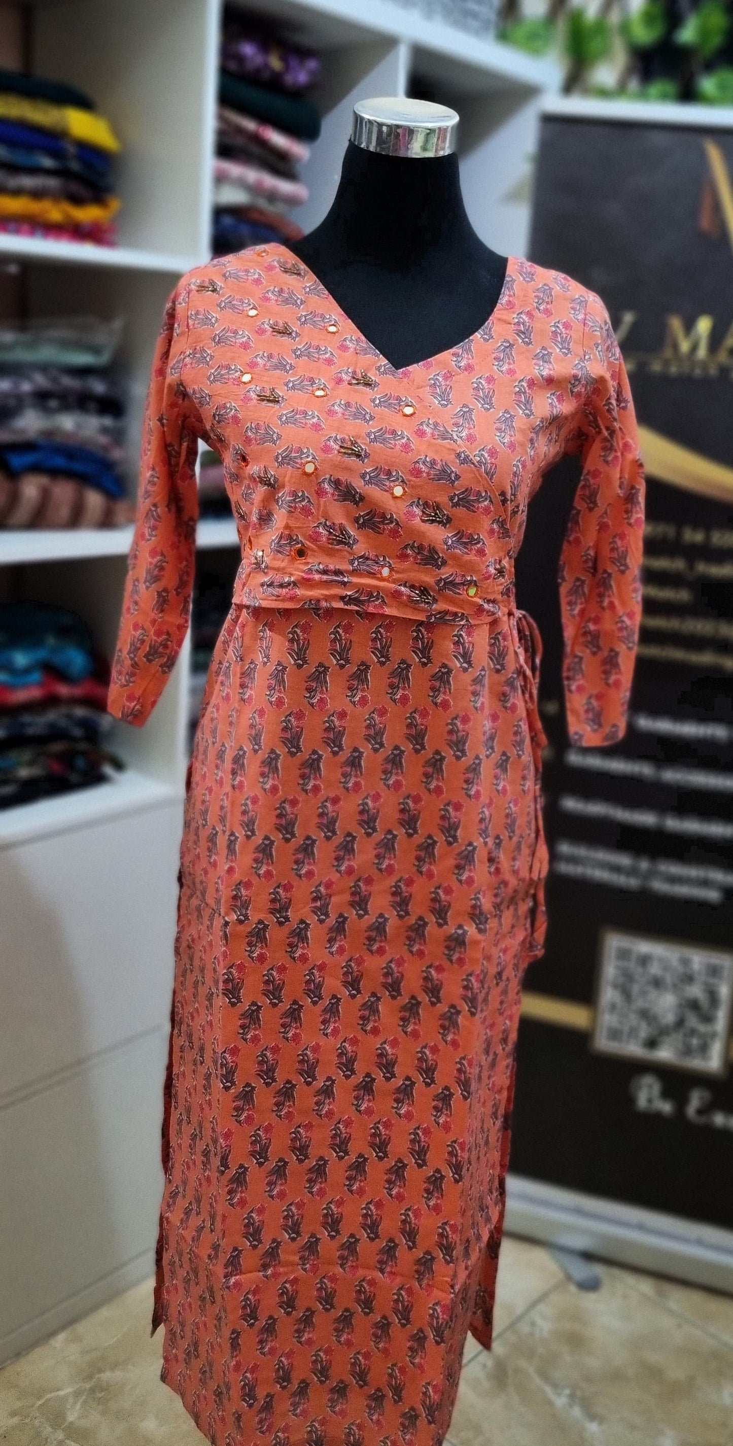 27APR25. Beautiful Cotton Slitted Top with Lining