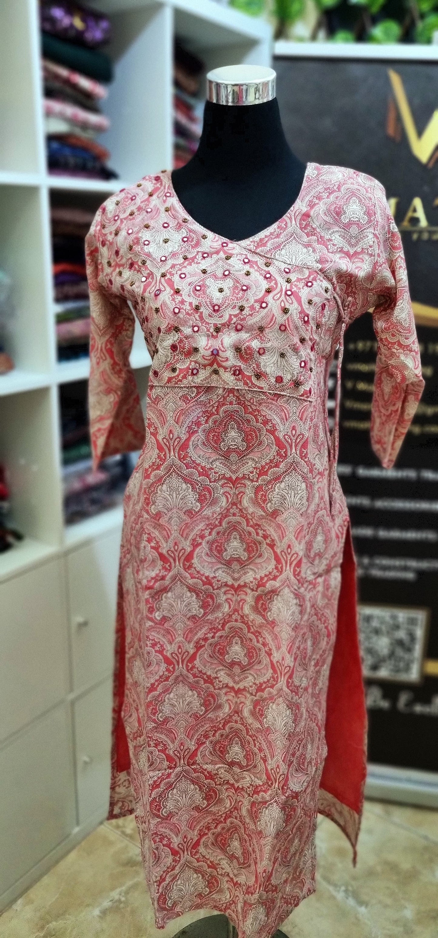 27APR25. Beautiful Cotton Slitted Top with Lining