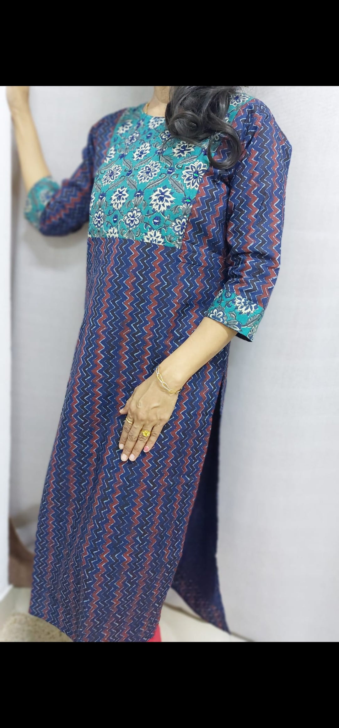 OS 53 Cotton slitted kurthi