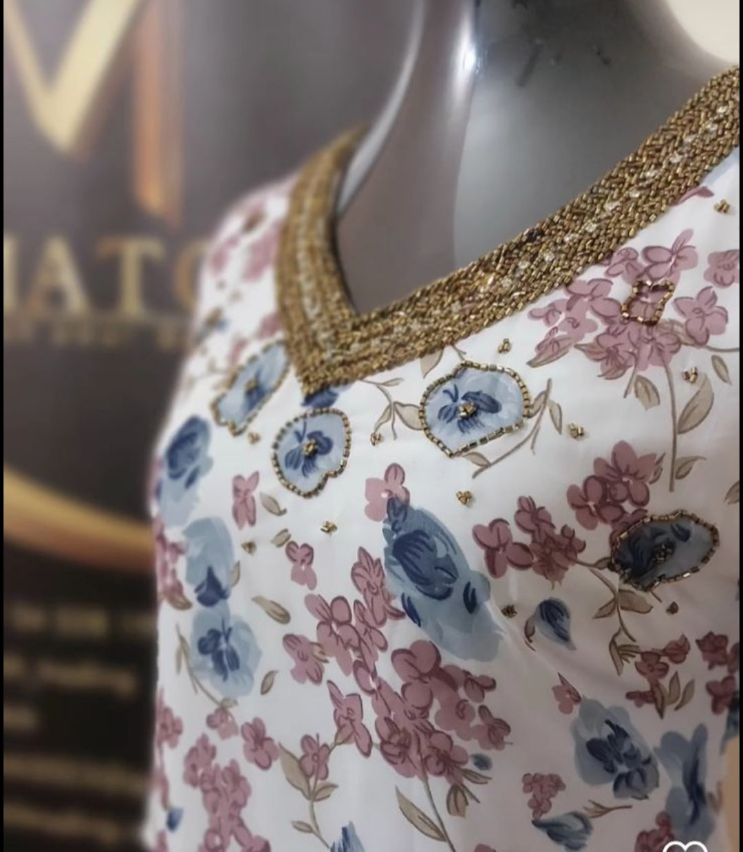 0S23 Aline georgett top