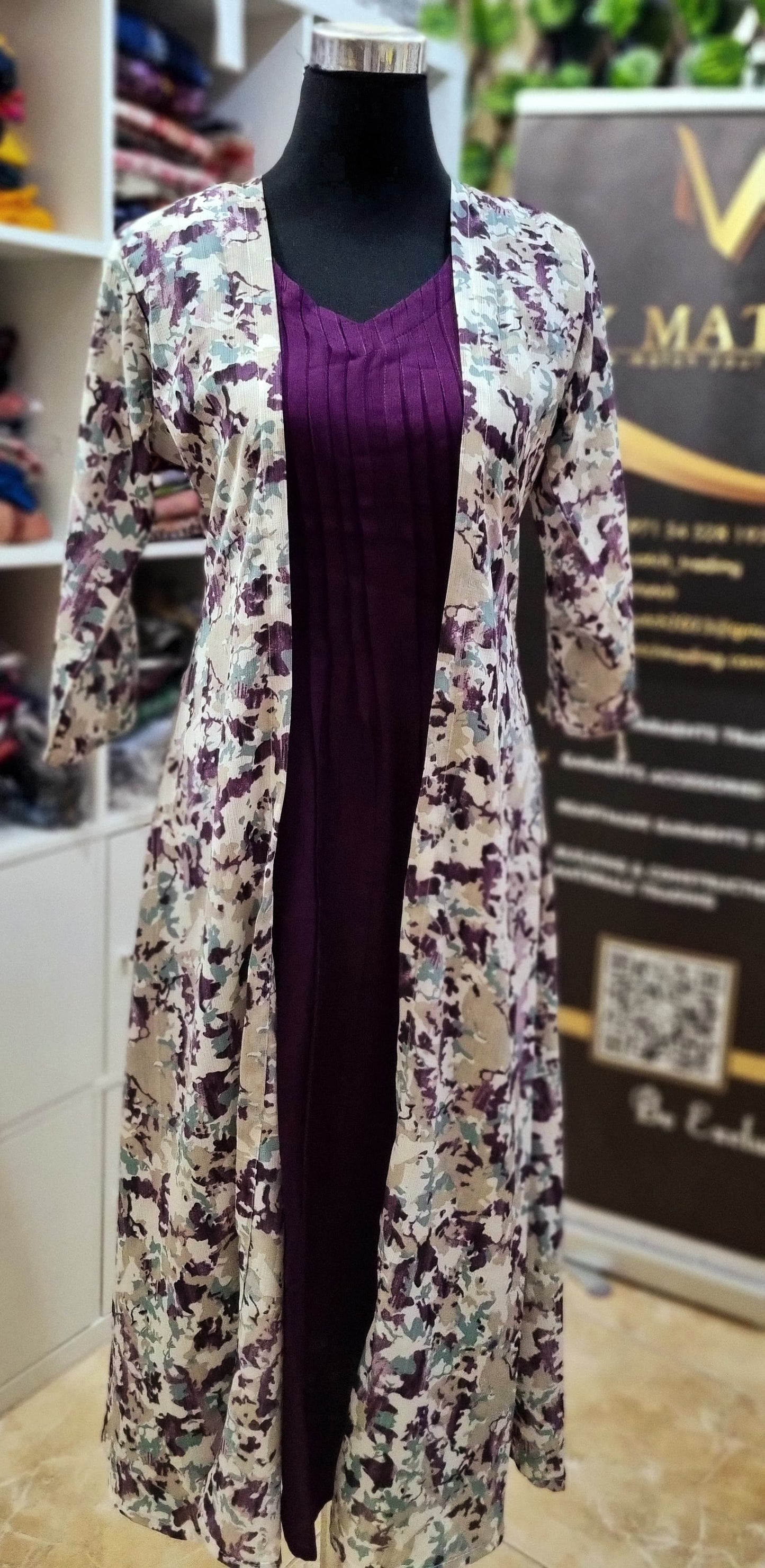 22MY25. RAYON INNER WITH SEPARATE PRINTED JACKET