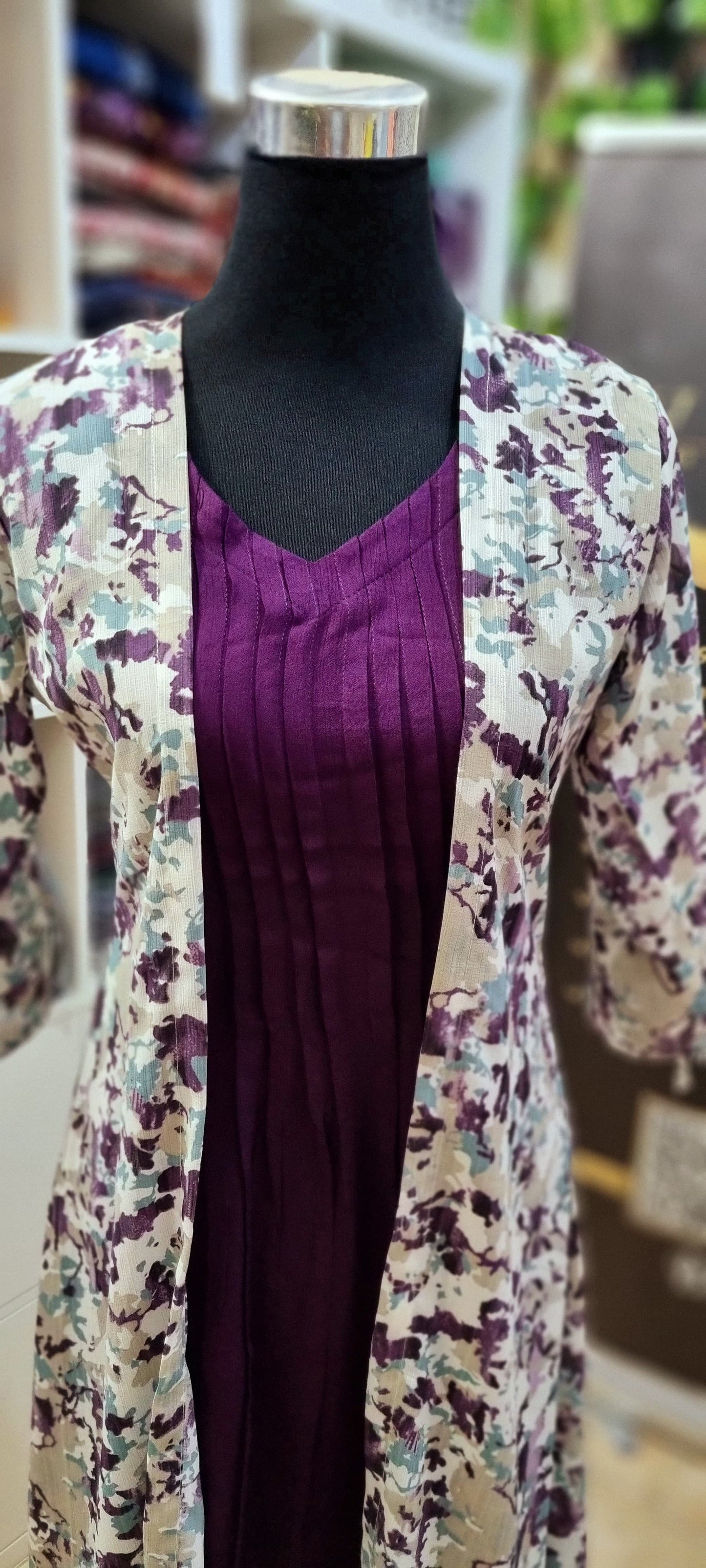 22MY25. RAYON INNER WITH SEPARATE PRINTED JACKET