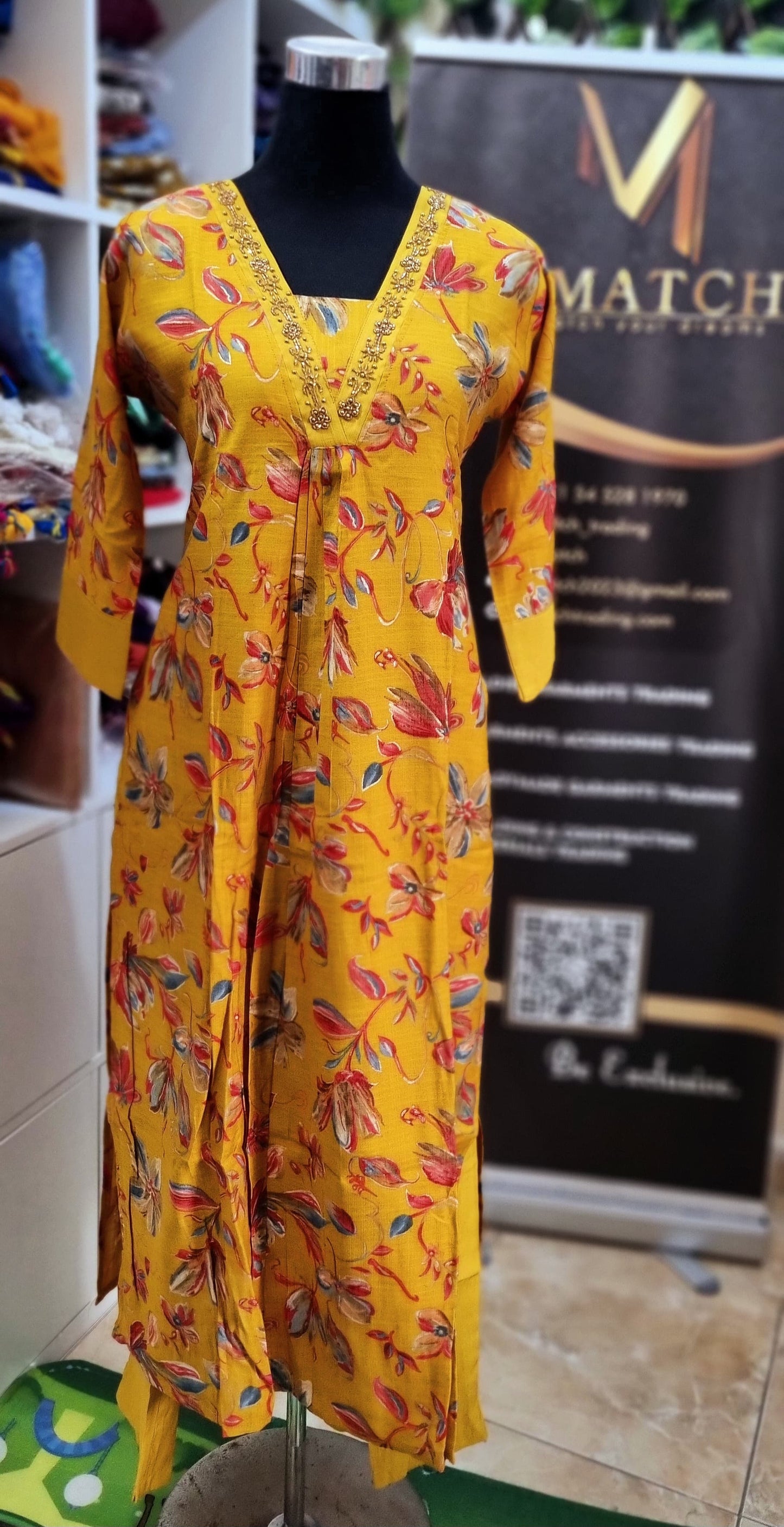 17AUG25. Vertican Silk 2 Piece Set.