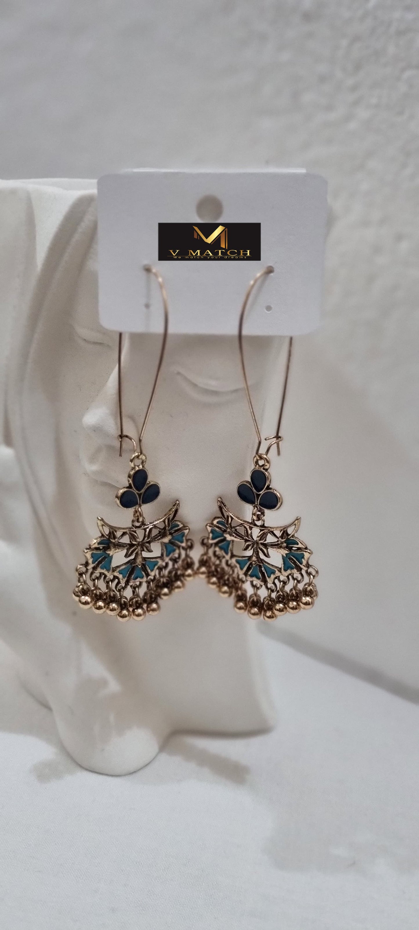 AC 5ER25. Antique Silver Plated Dual Colour Floral Hook Long Earring