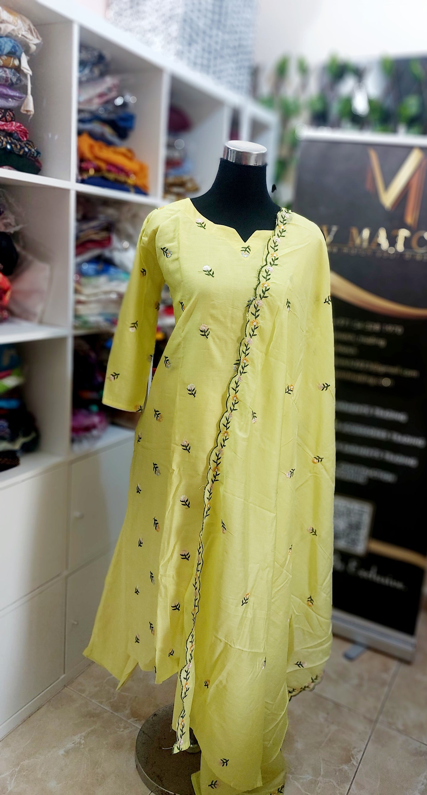 33AUG25. MULCOTTON 3 PIECE SET