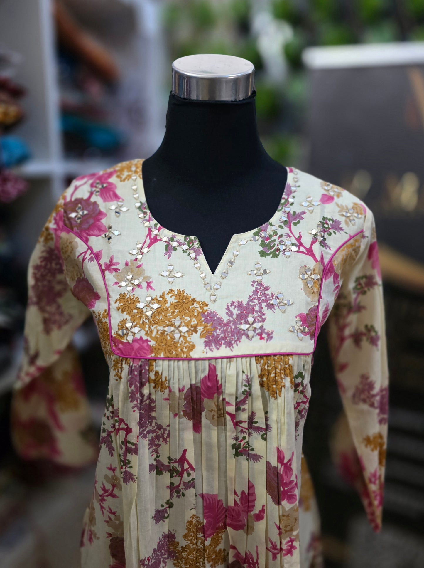 05226. Printed Cotton A line Top without Lining.