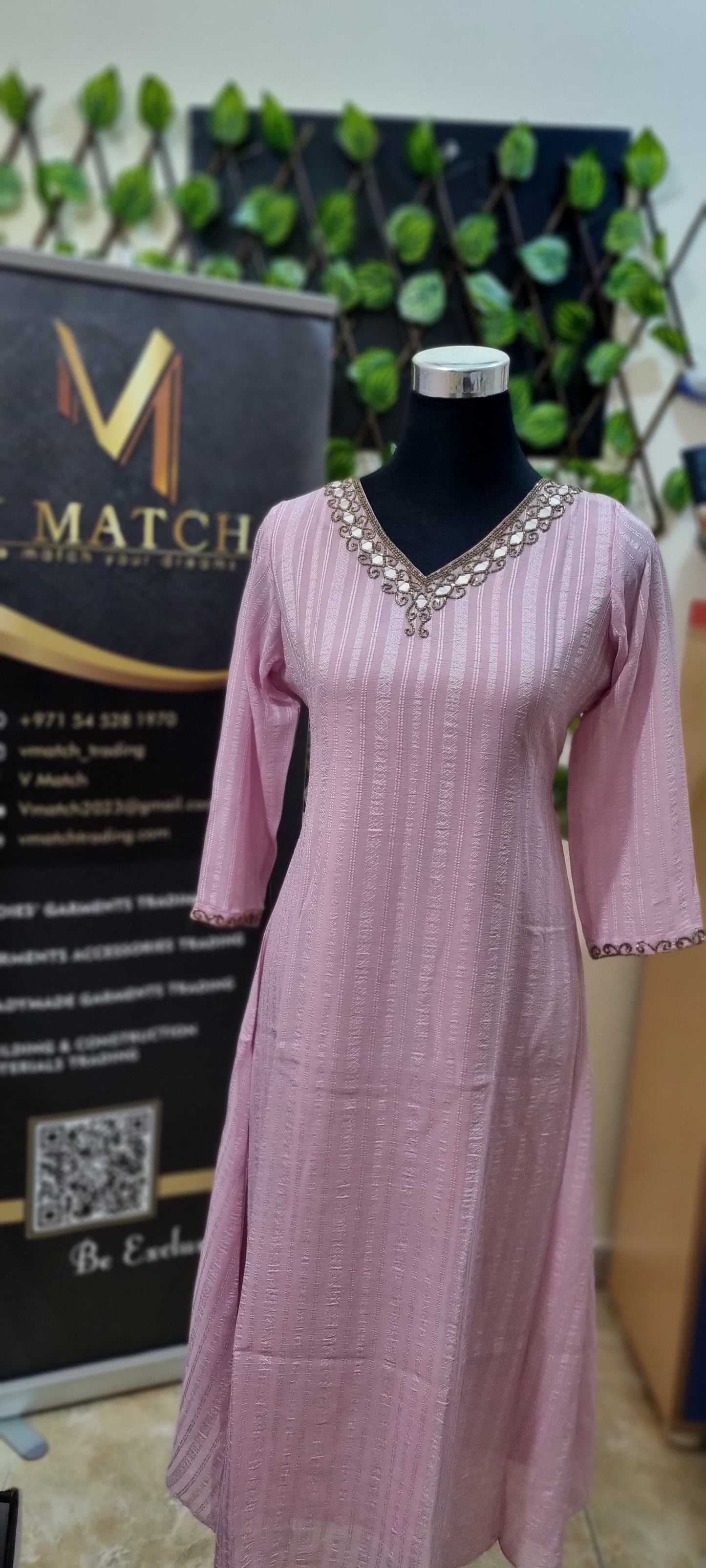 7JAN25.Beautiful Jacquard Georgette A Line Top!!!