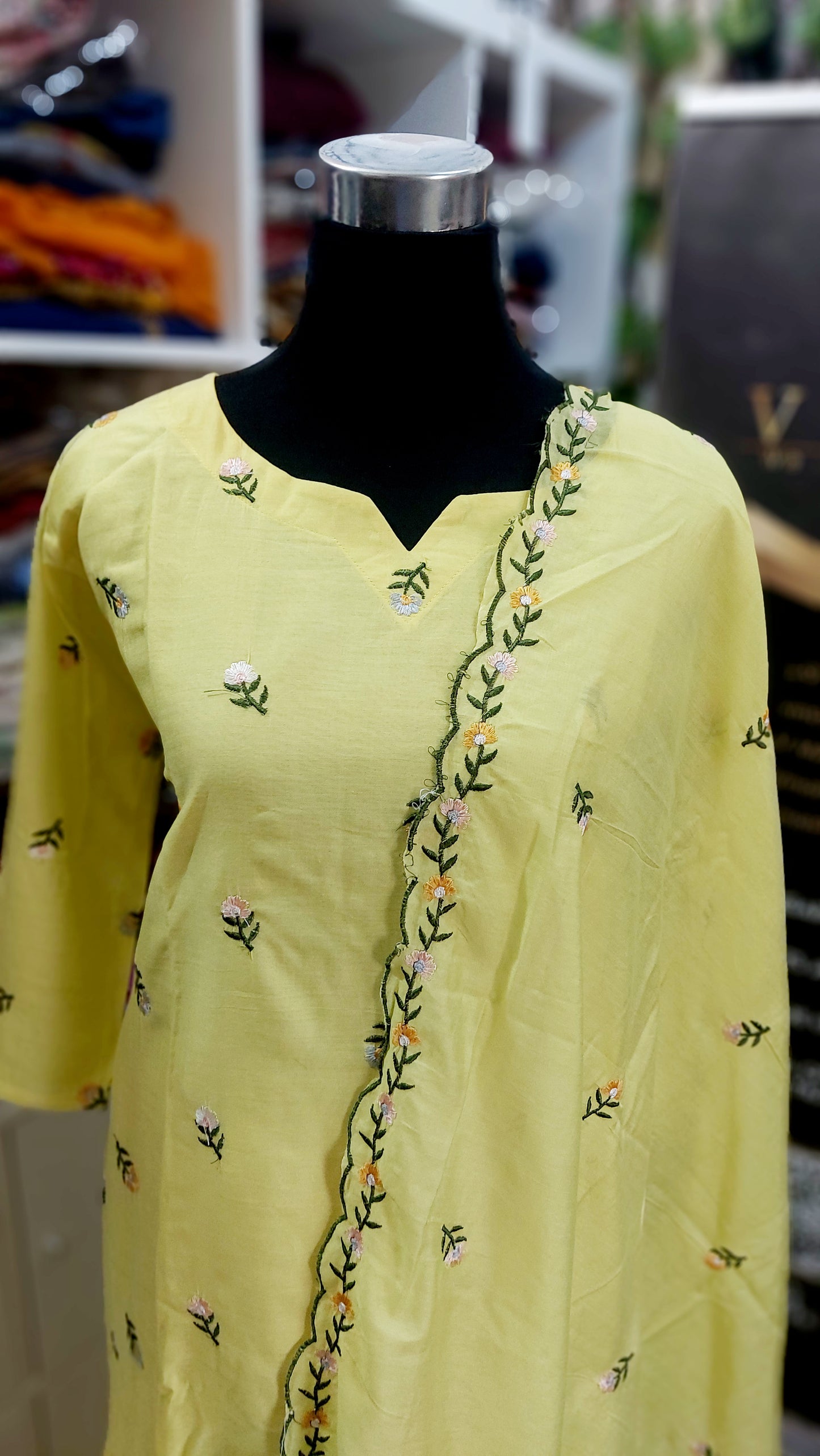 33AUG25. MULCOTTON 3 PIECE SET
