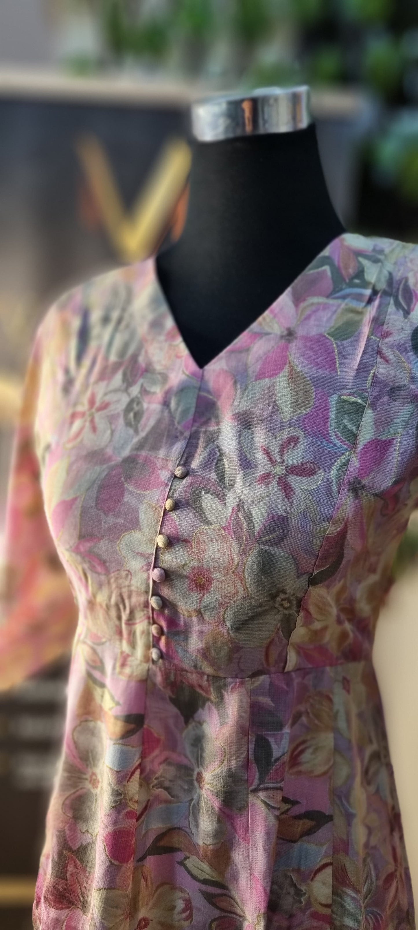 3JAN25.Beautiful Muslin Panel Cut Frock!!!