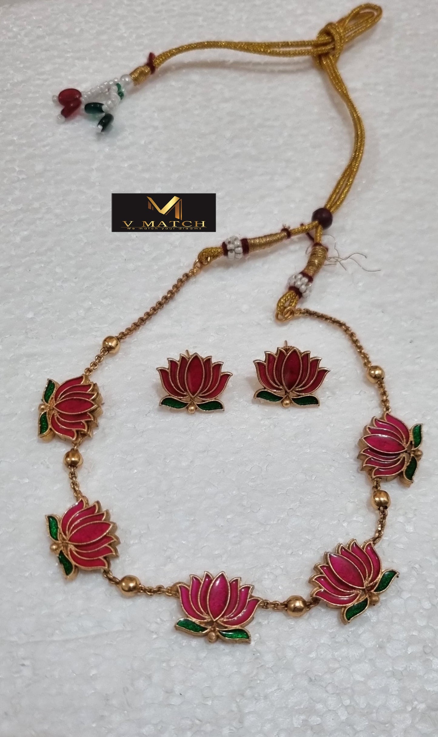 AC 3SET25. Manju warrior Inspired Lotus Necklace Set
