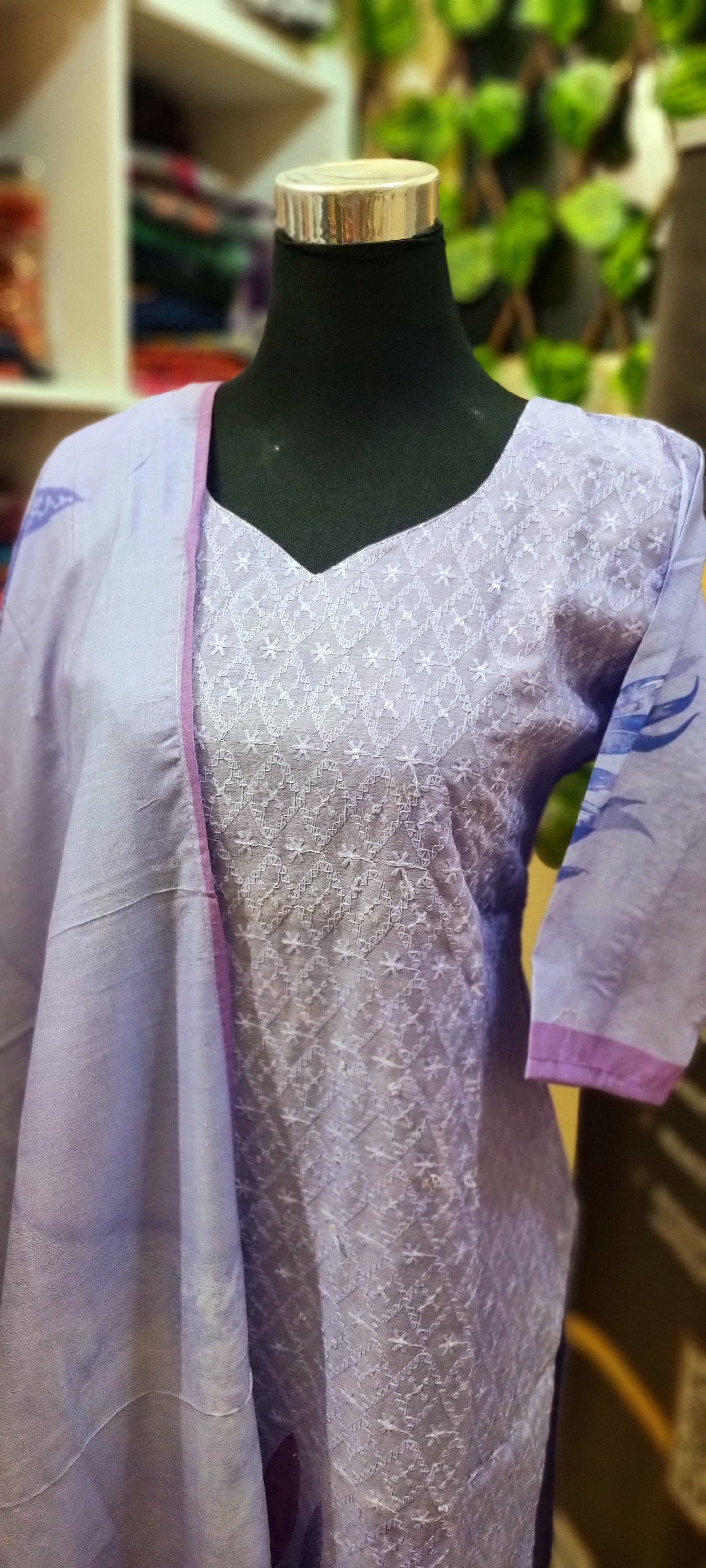 28MY25 Hakkoba Slitted Cotton Top with Cotton Dupatta.