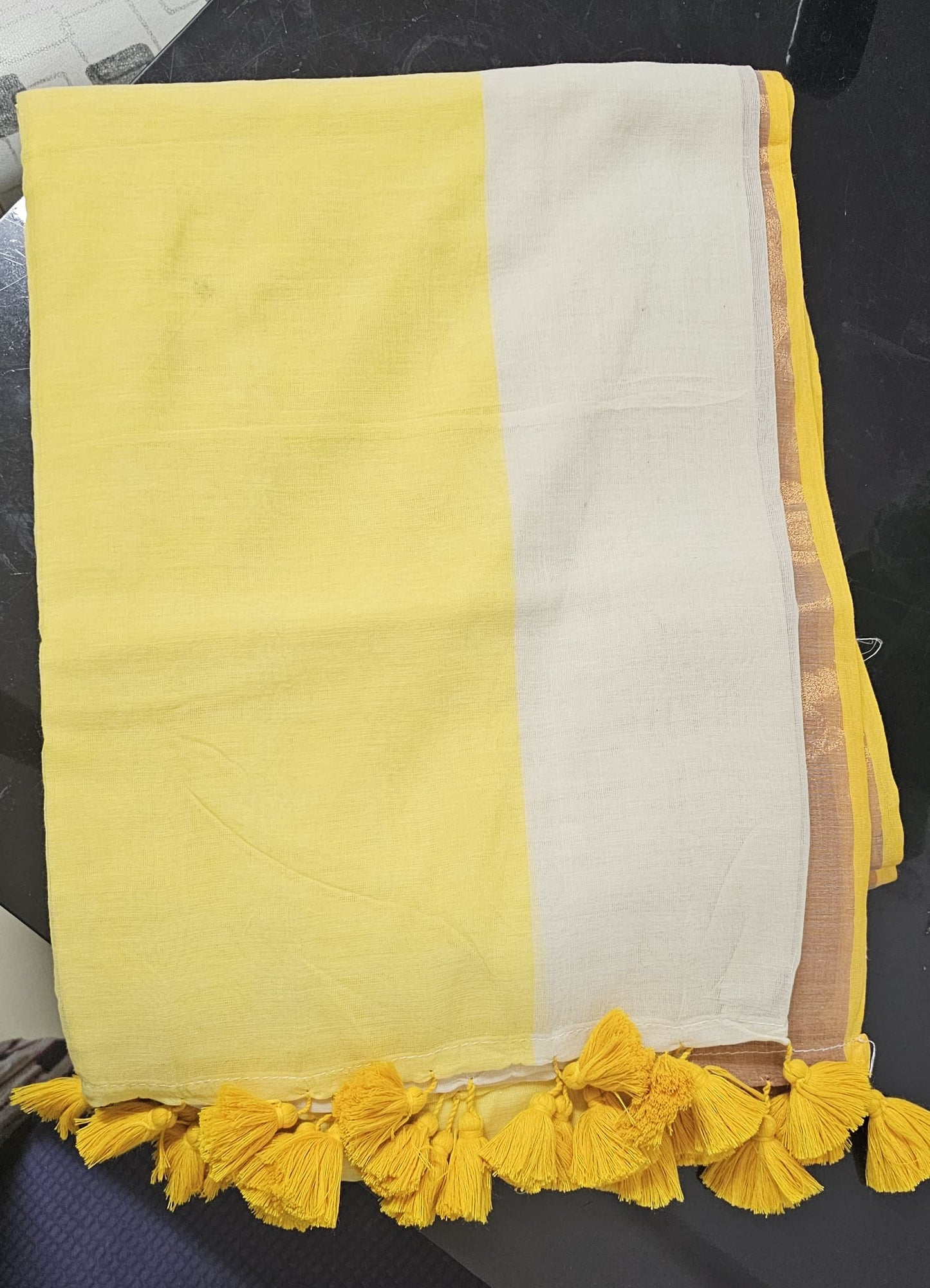 38AUG25.Mulcotton Saree