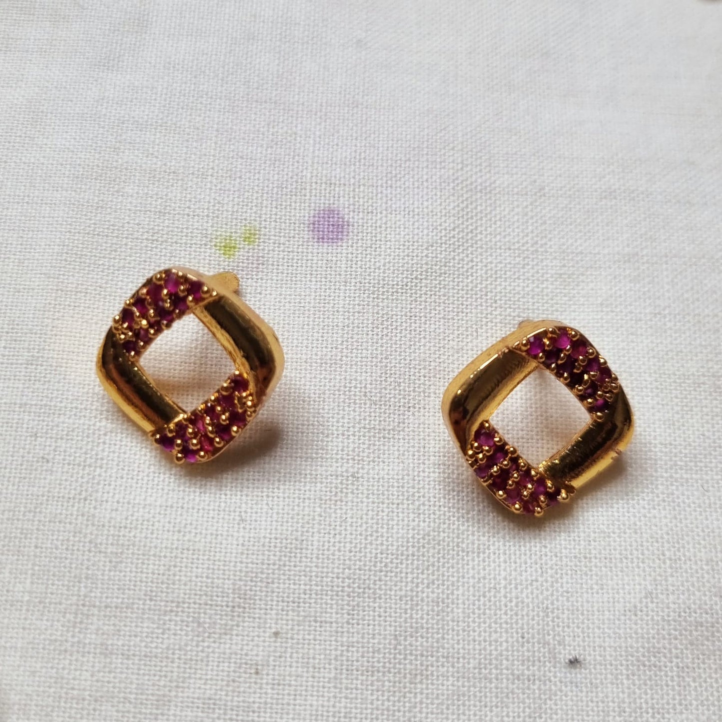 AC8SET. Ruby-toned AD stone necklace set