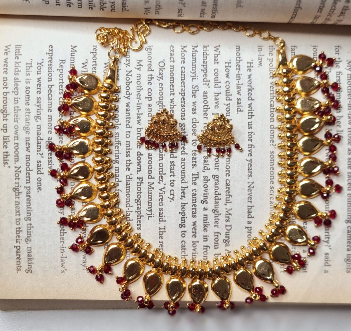 AC13SET. Traditional Manga Maala with Earrings