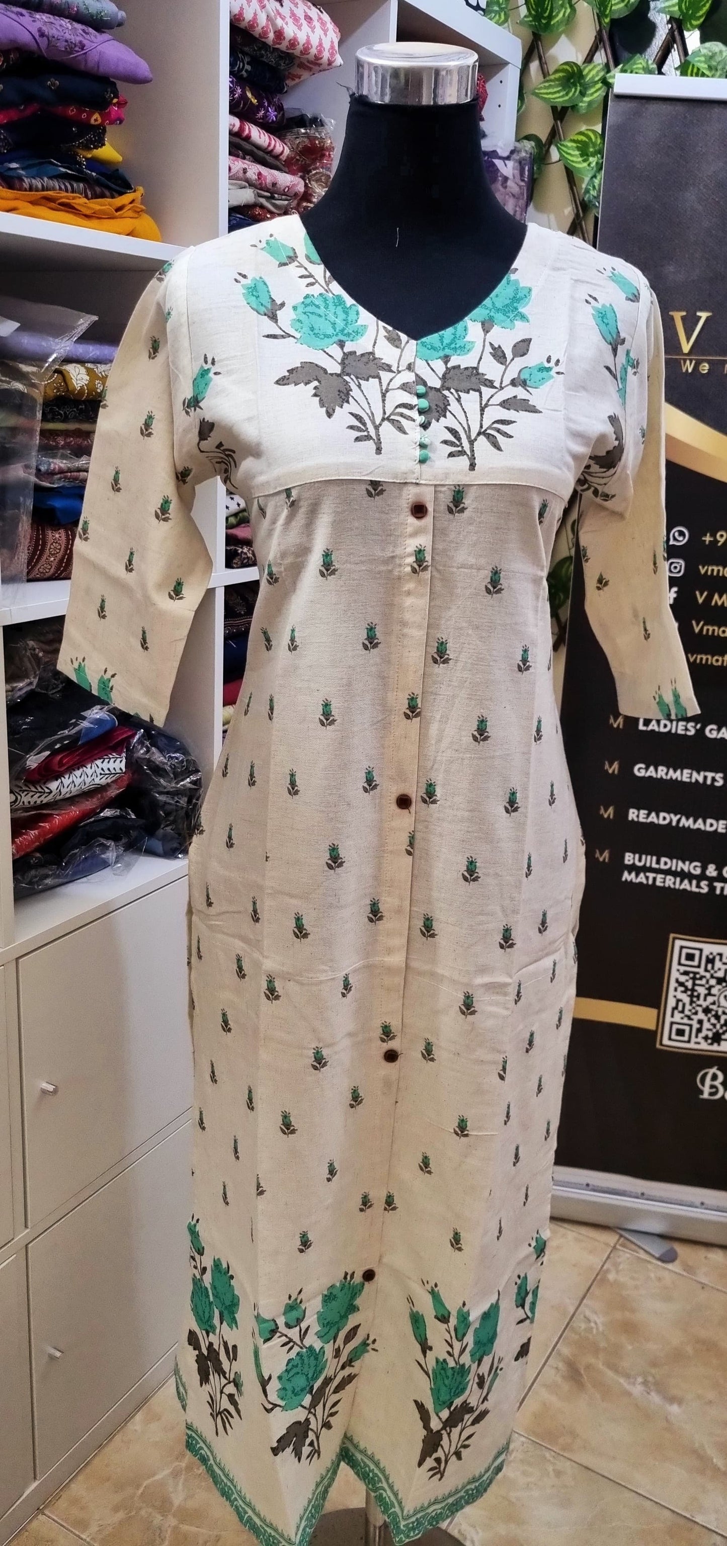 23MY25. Printed Khadi Cotton Slitted Top