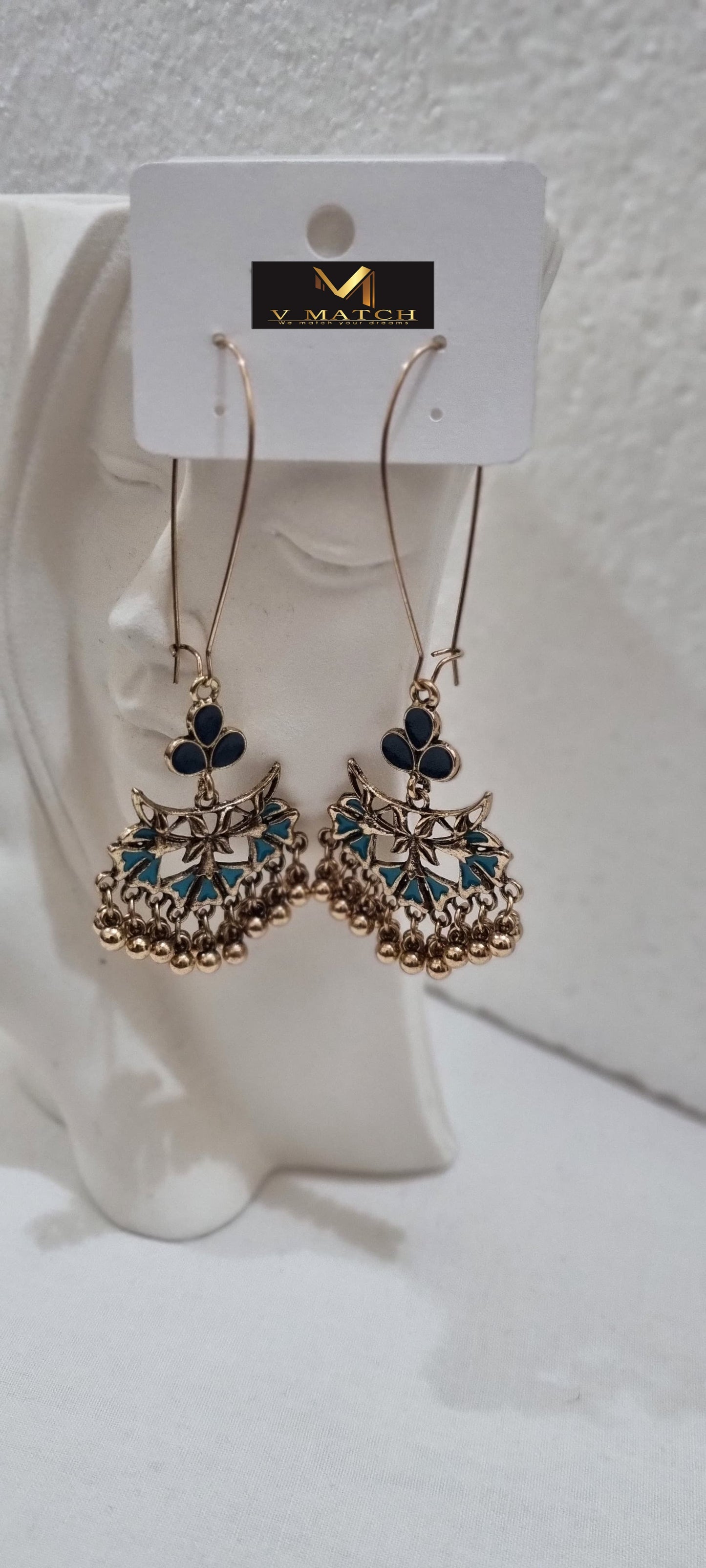 AC 5ER25. Antique Silver Plated Dual Colour Floral Hook Long Earring