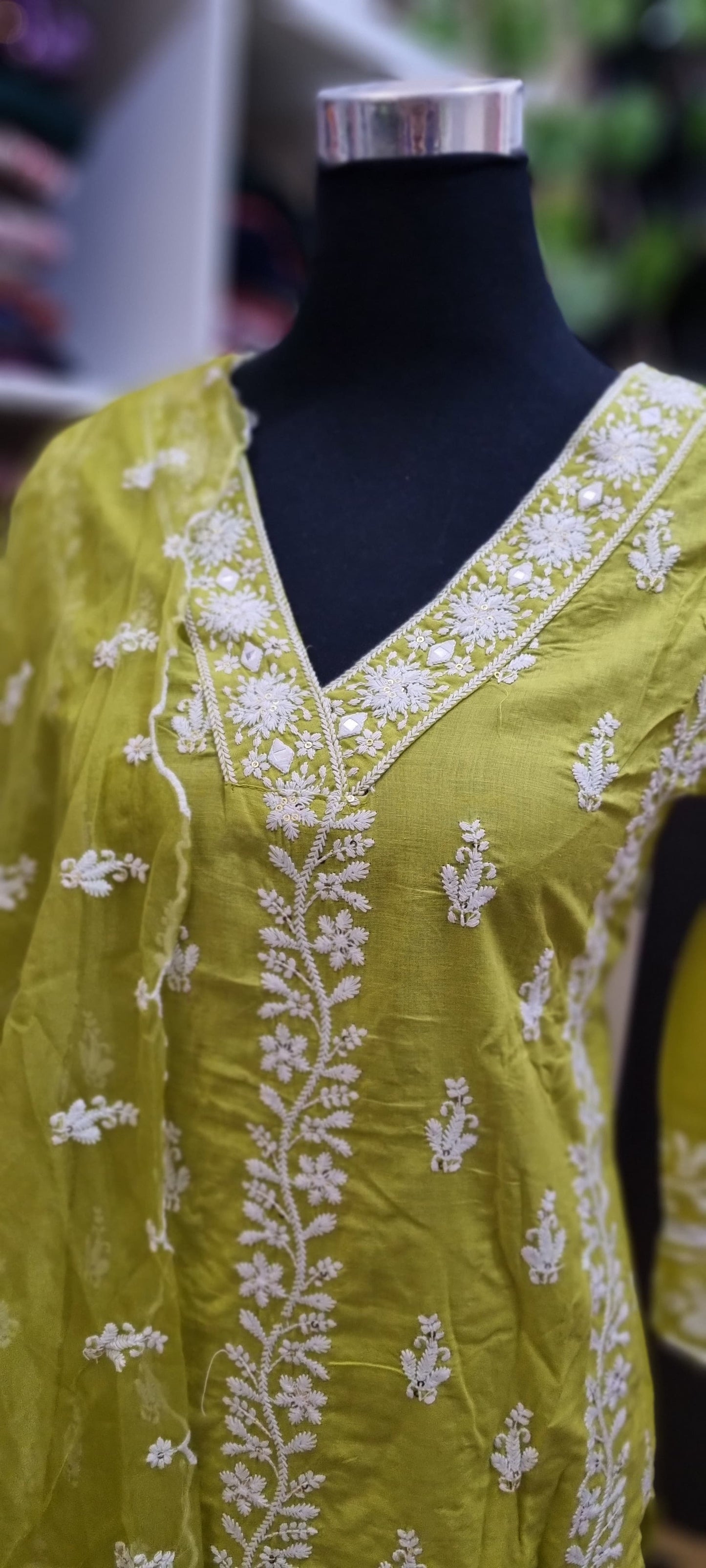 13MY25. Cotton Chikankari 3 piece Set