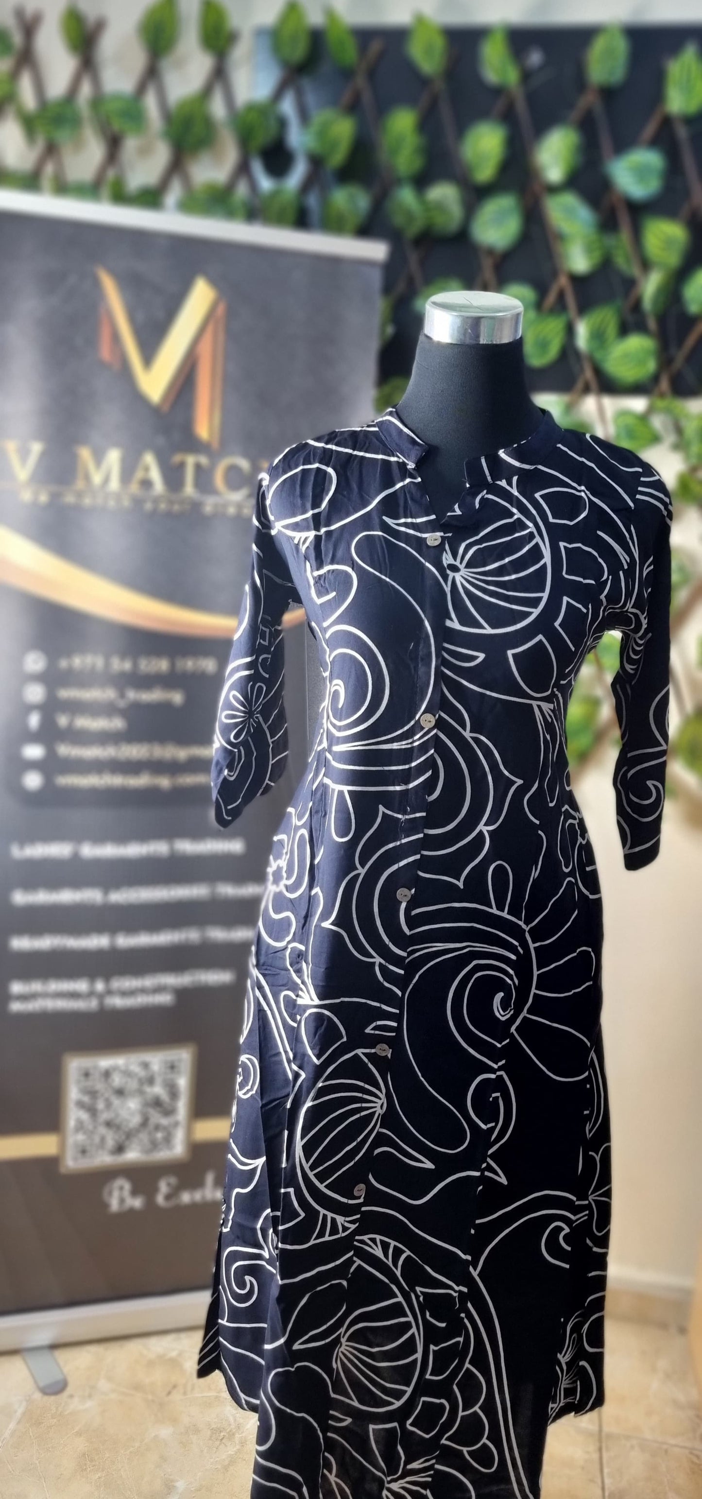 9JAN25.Beautiful Heavy Rayon Aline Top !!!