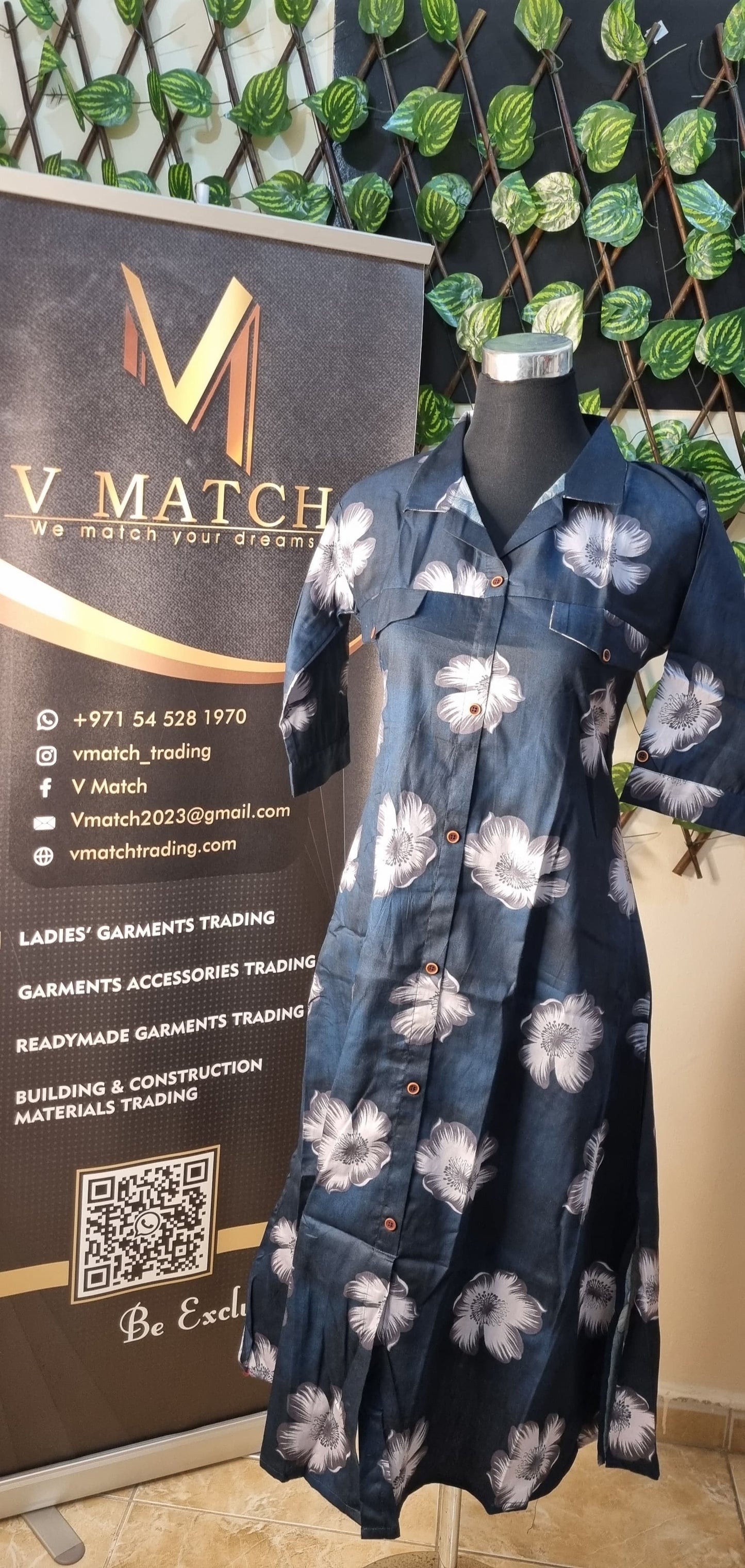 4JAN25.Beautiful Floral Printed Cotton Aline top!!!