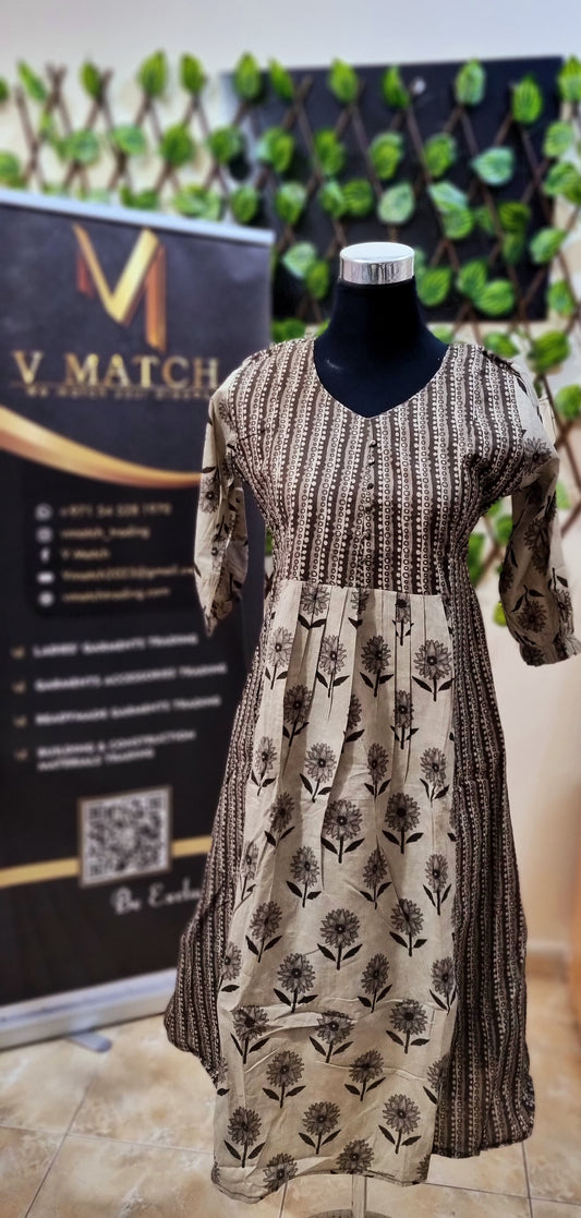 19APR25. Cotton Printed Aline Top