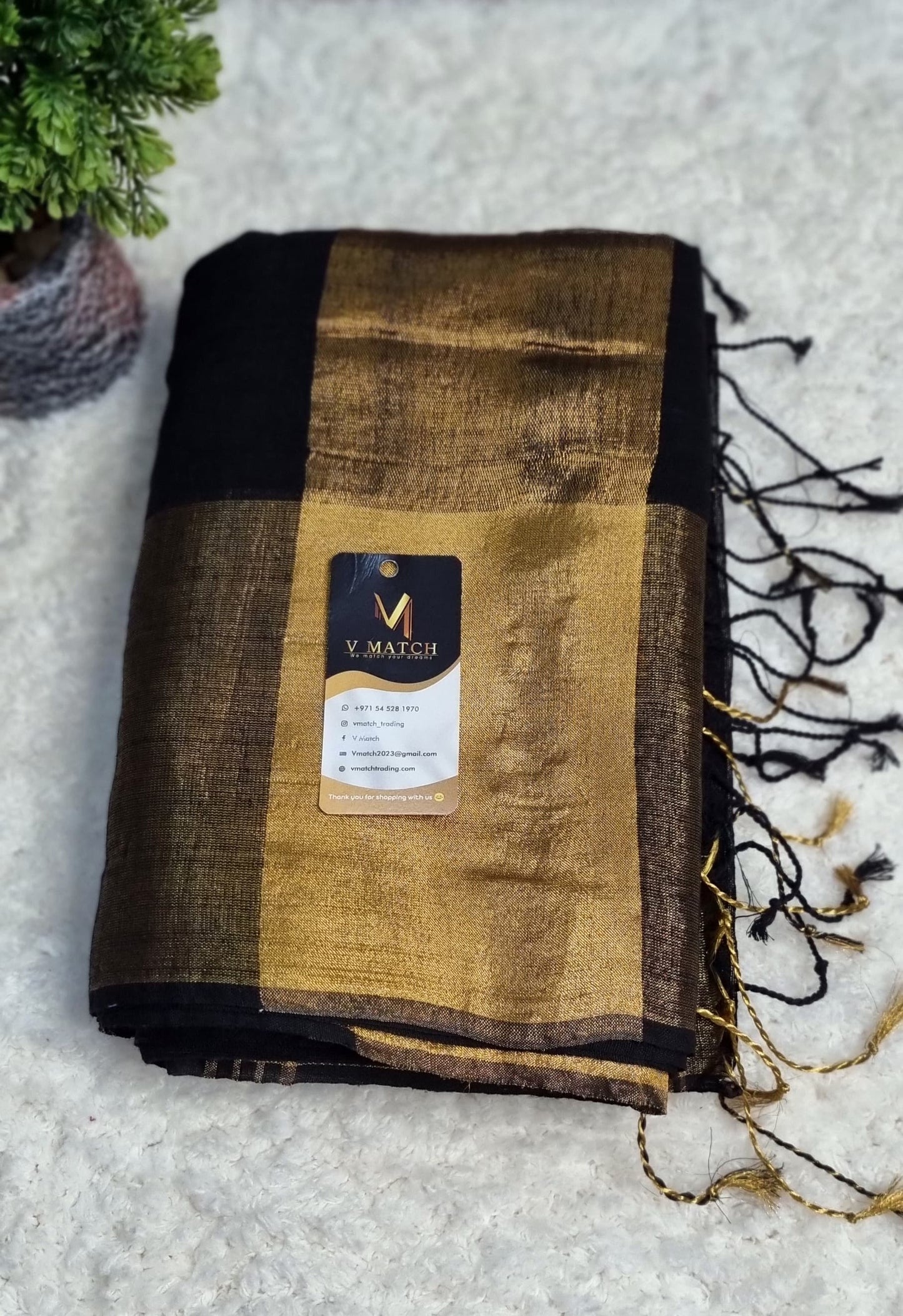 26NOV25-120 Count Linen Saree.