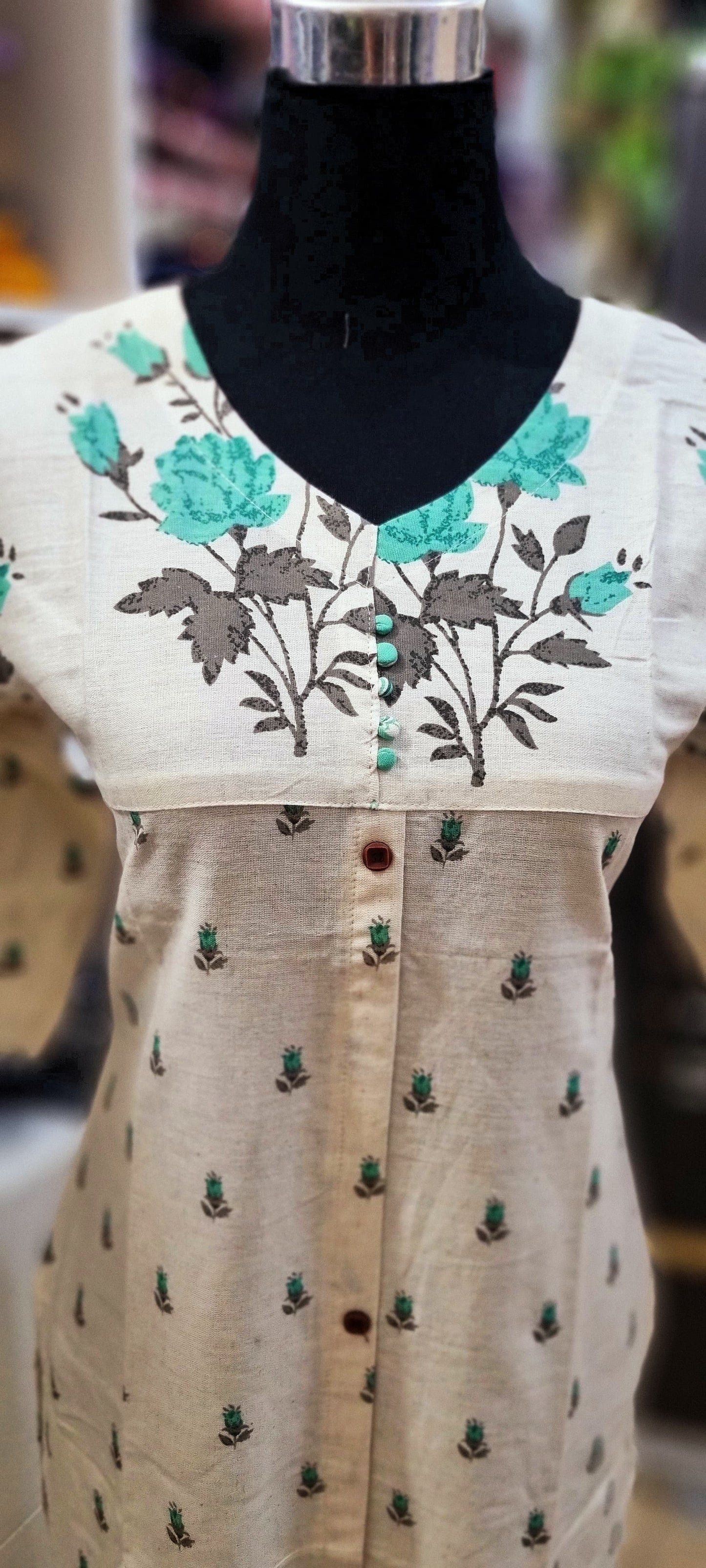 23MY25. Printed Khadi Cotton Slitted Top