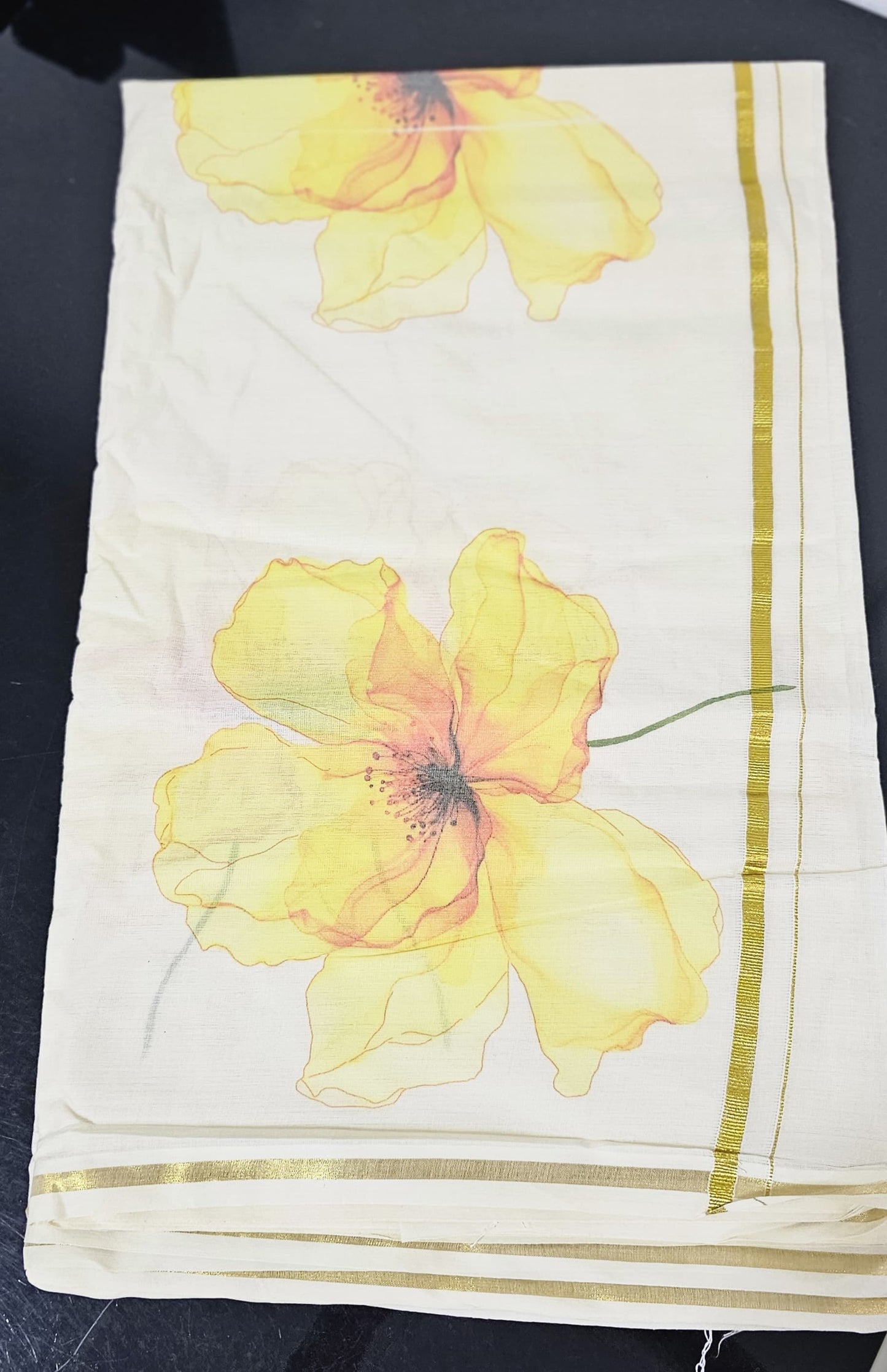 V4426. Kerala Saree with Sunflower.