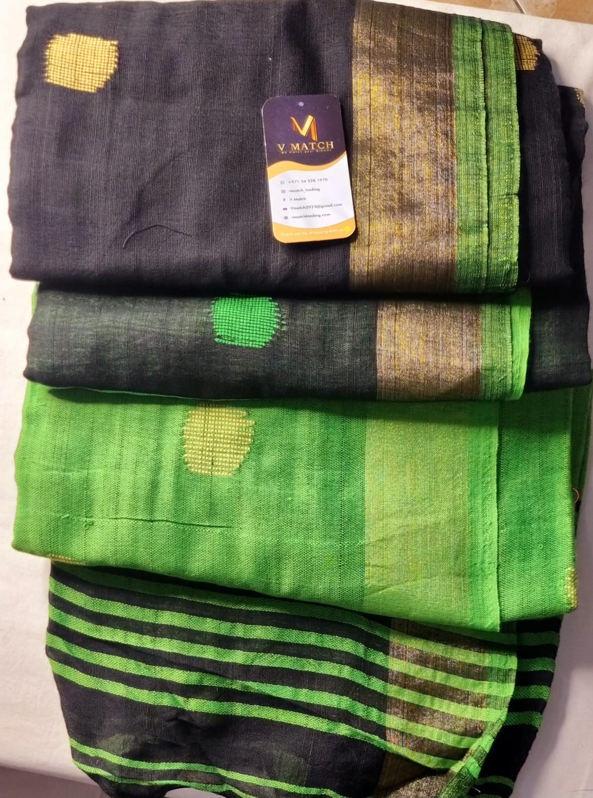 30SEP25. KHADI COTTON HAND WEAVING BALL BUTI SAREE.