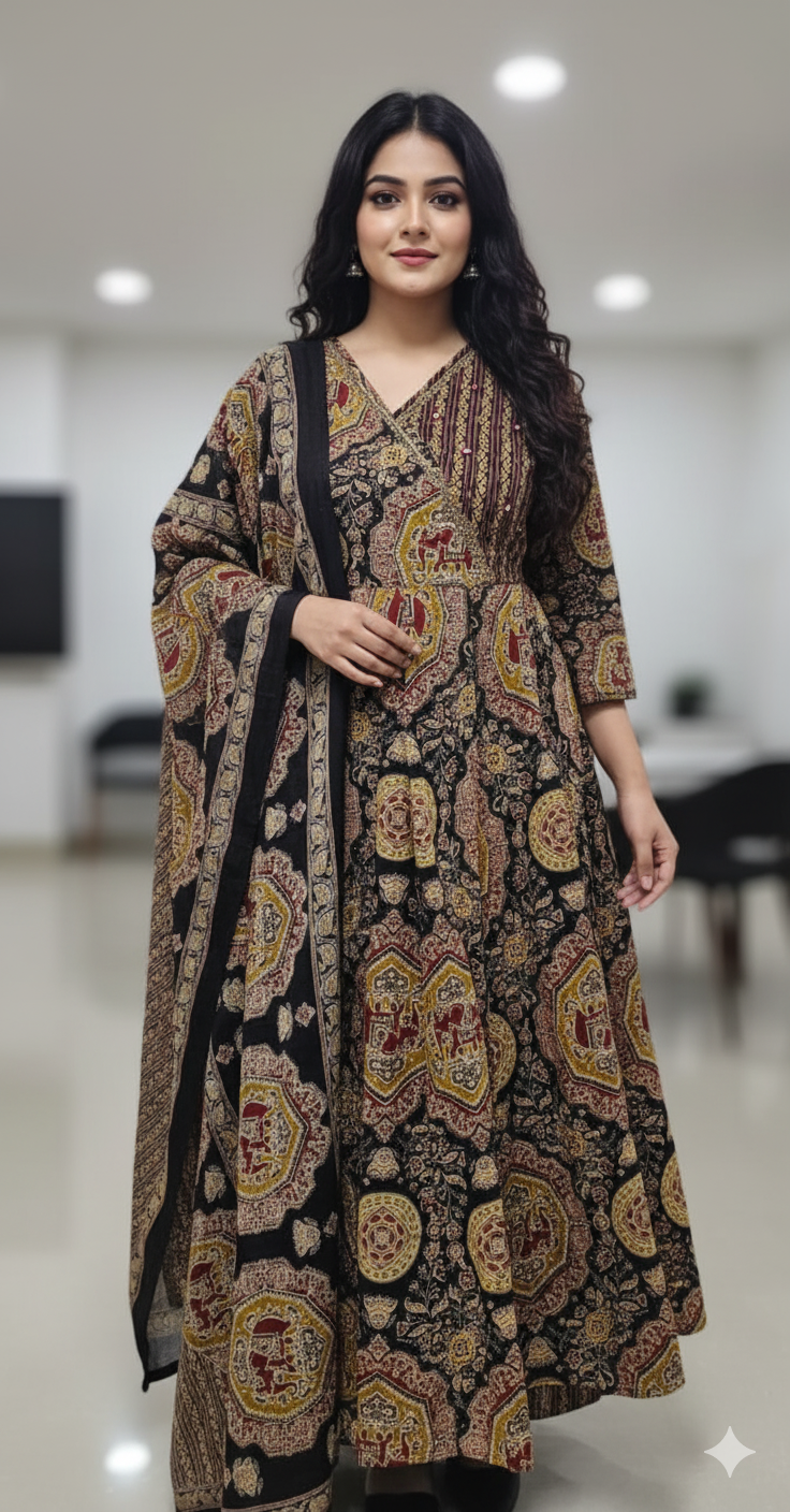 28NOV25. Cotton Angarha 3 Piece Set.