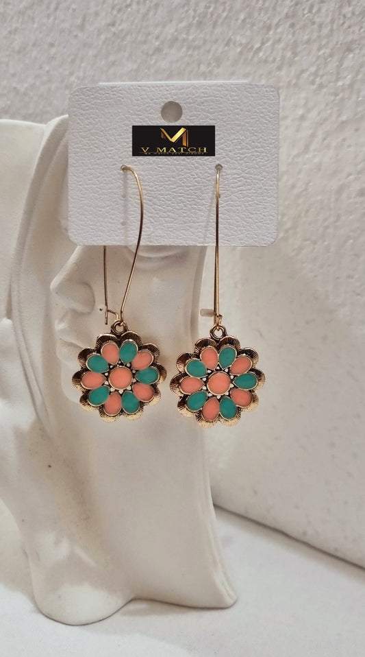 AC 09ER25.Dangle Drop  Long Hook Closure Antique Earring