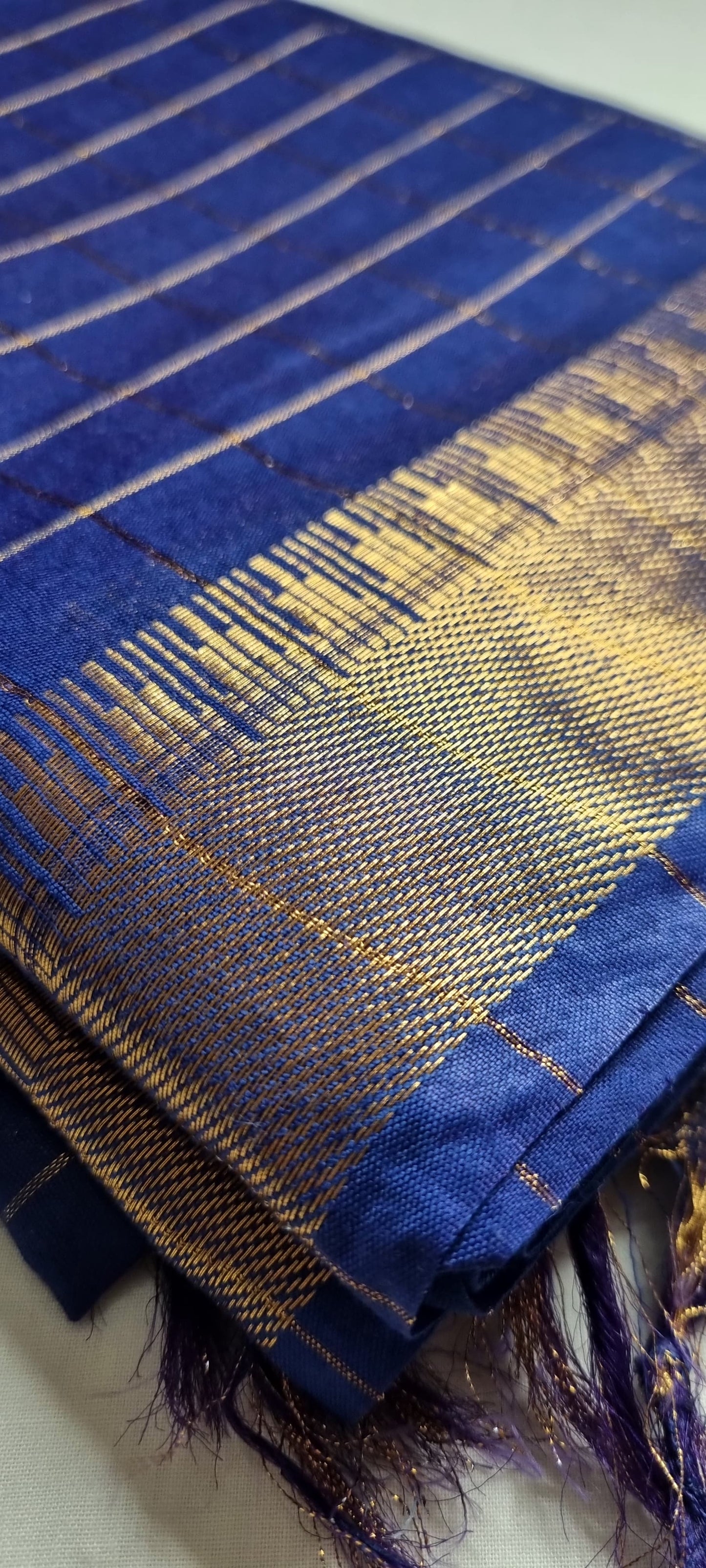 07SR25. Maheshwari Silk Saree.