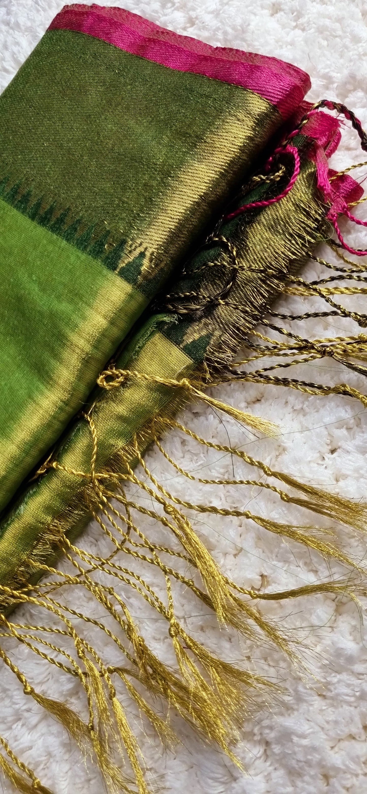 22NOV25. Bengal Tissue Saree.