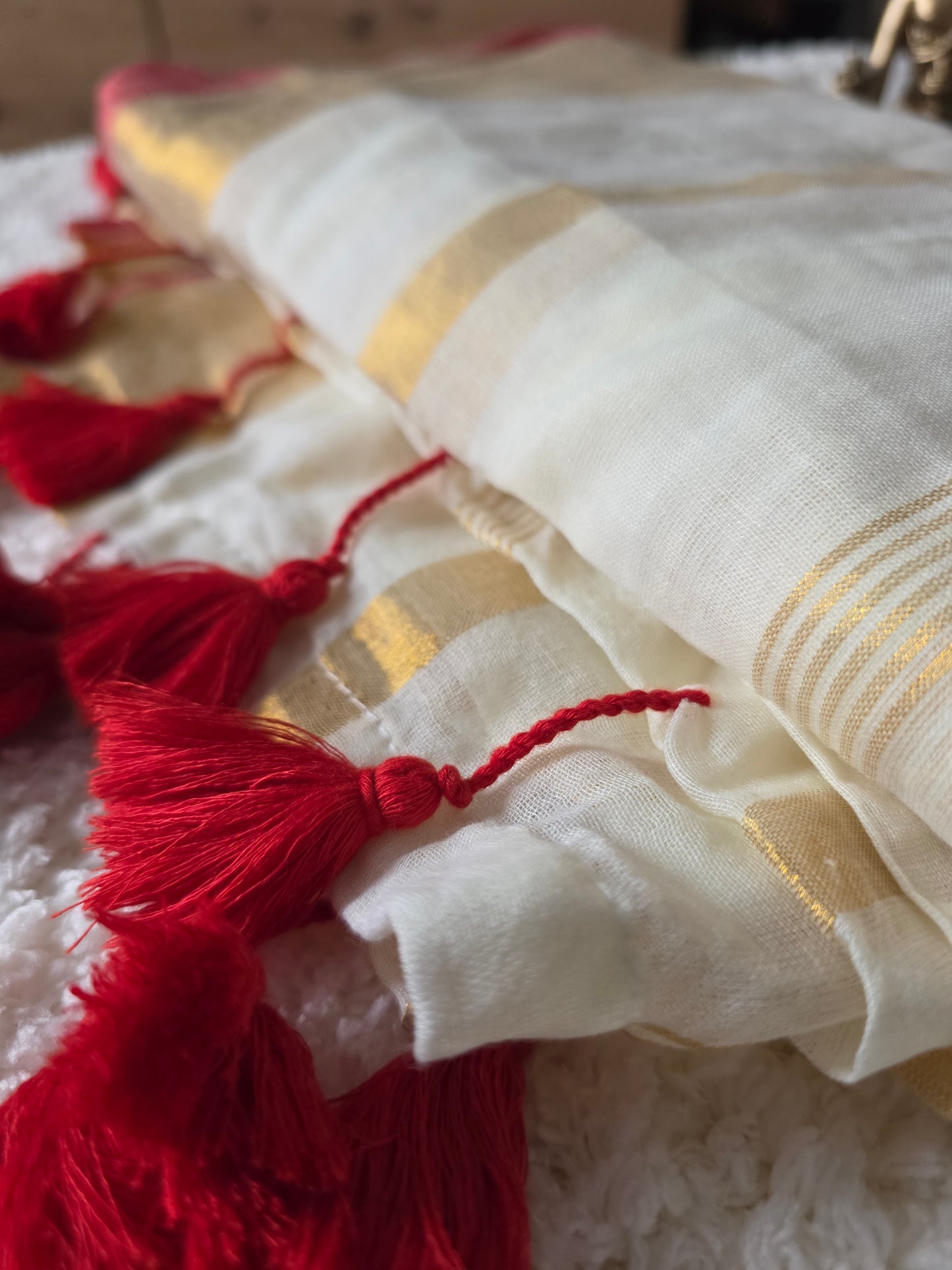 V1426. Mulcotton Saree.