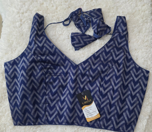 7526. Cotton Blouse