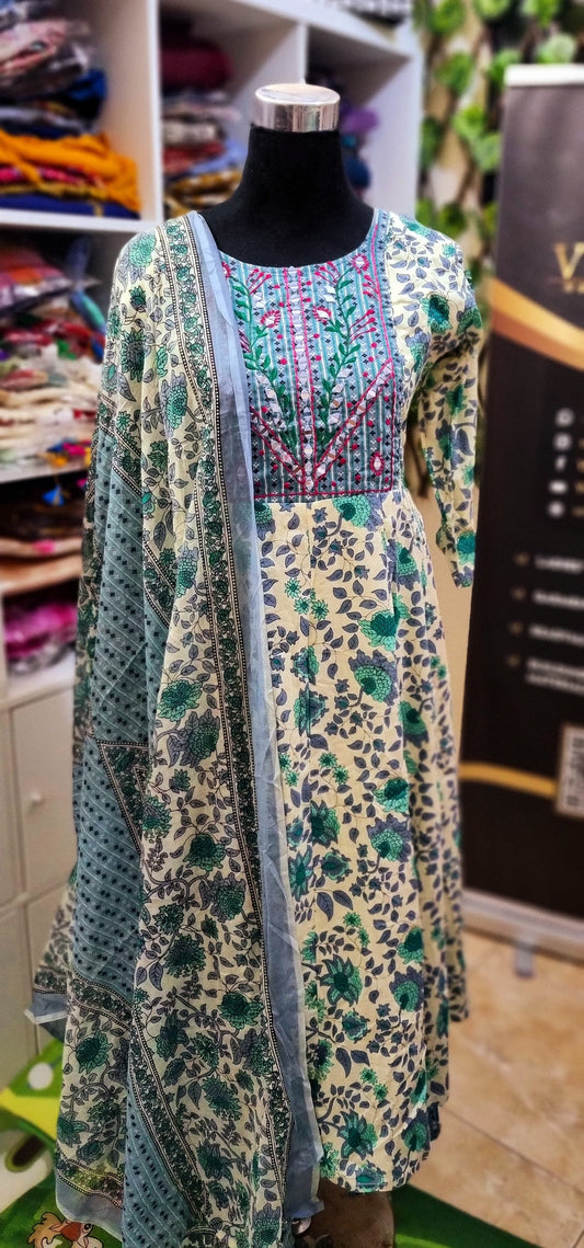 16AUG25. Cotton 3-Piece Sets