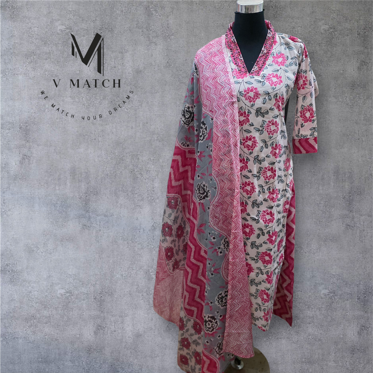 32226. Cotton Slitted 3 Piece Set.