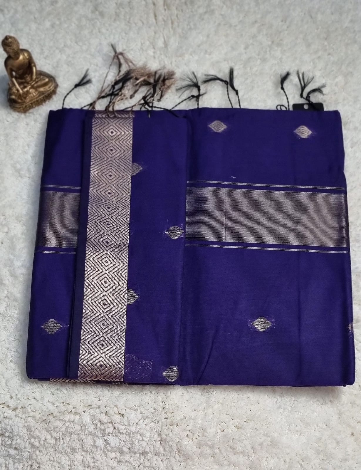 01NOV25.Rich Violet Maheshwari Silk Cotton Saree with Running Blouse Piece