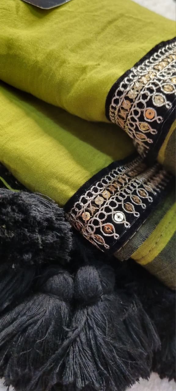 12NOV25. 
120 Count Mul Cotton Multi Tilak lace border
All over border work 
Without bp