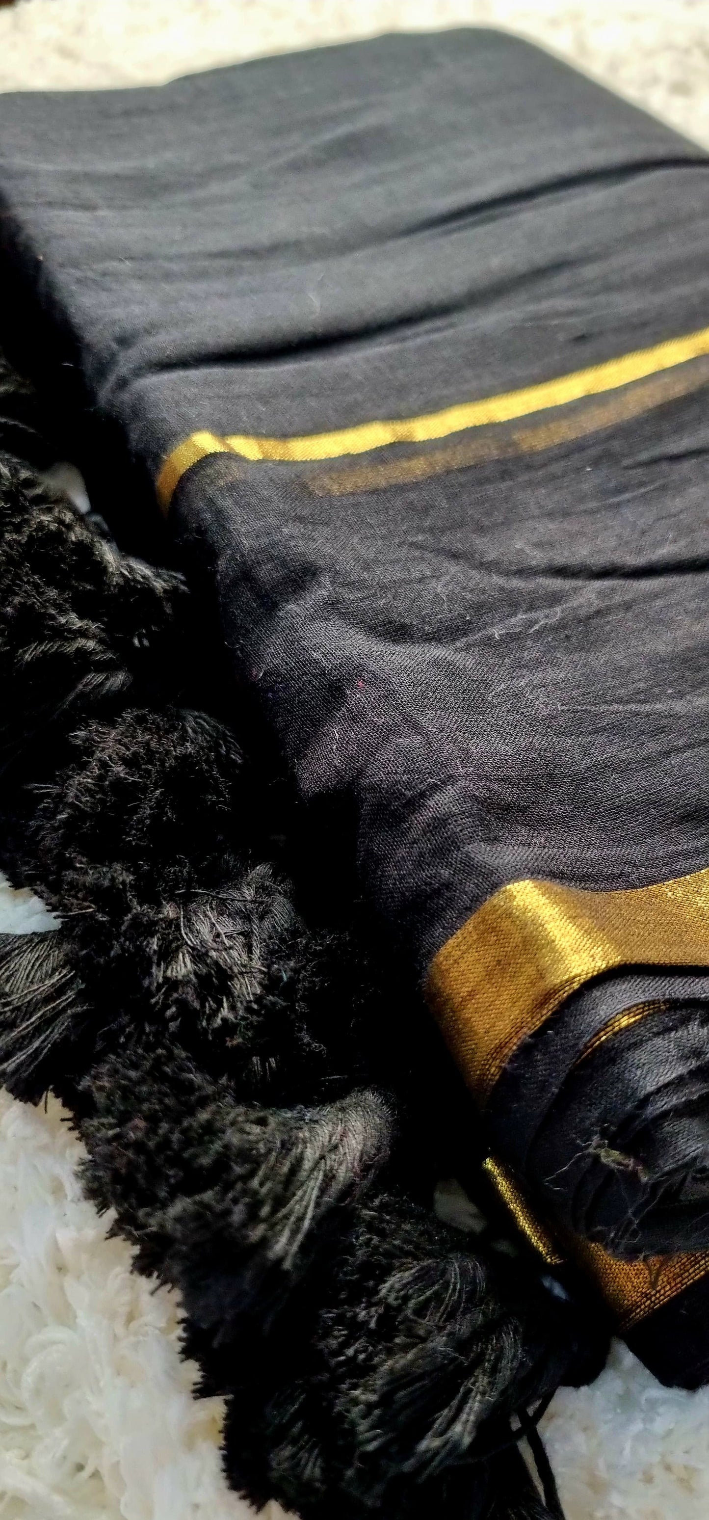 09NOV25. 120 COUNT MULCOTTON SAREE.