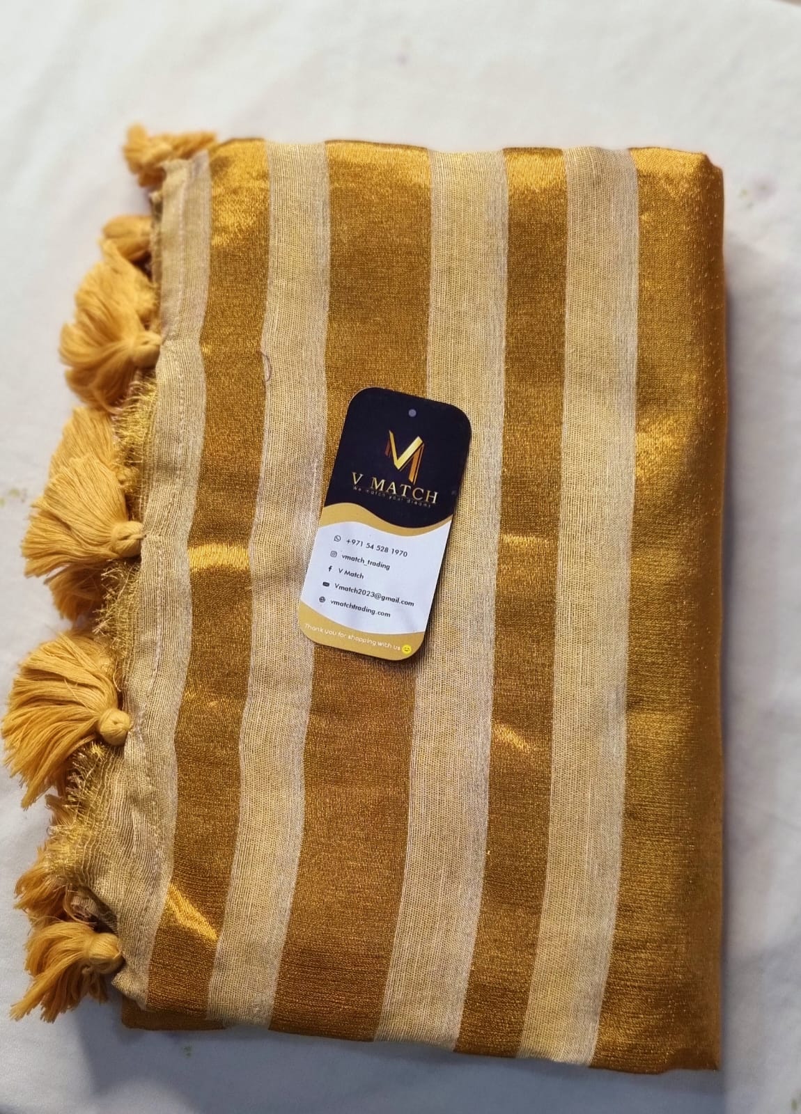 48AUG25.Tissue Linen Saree